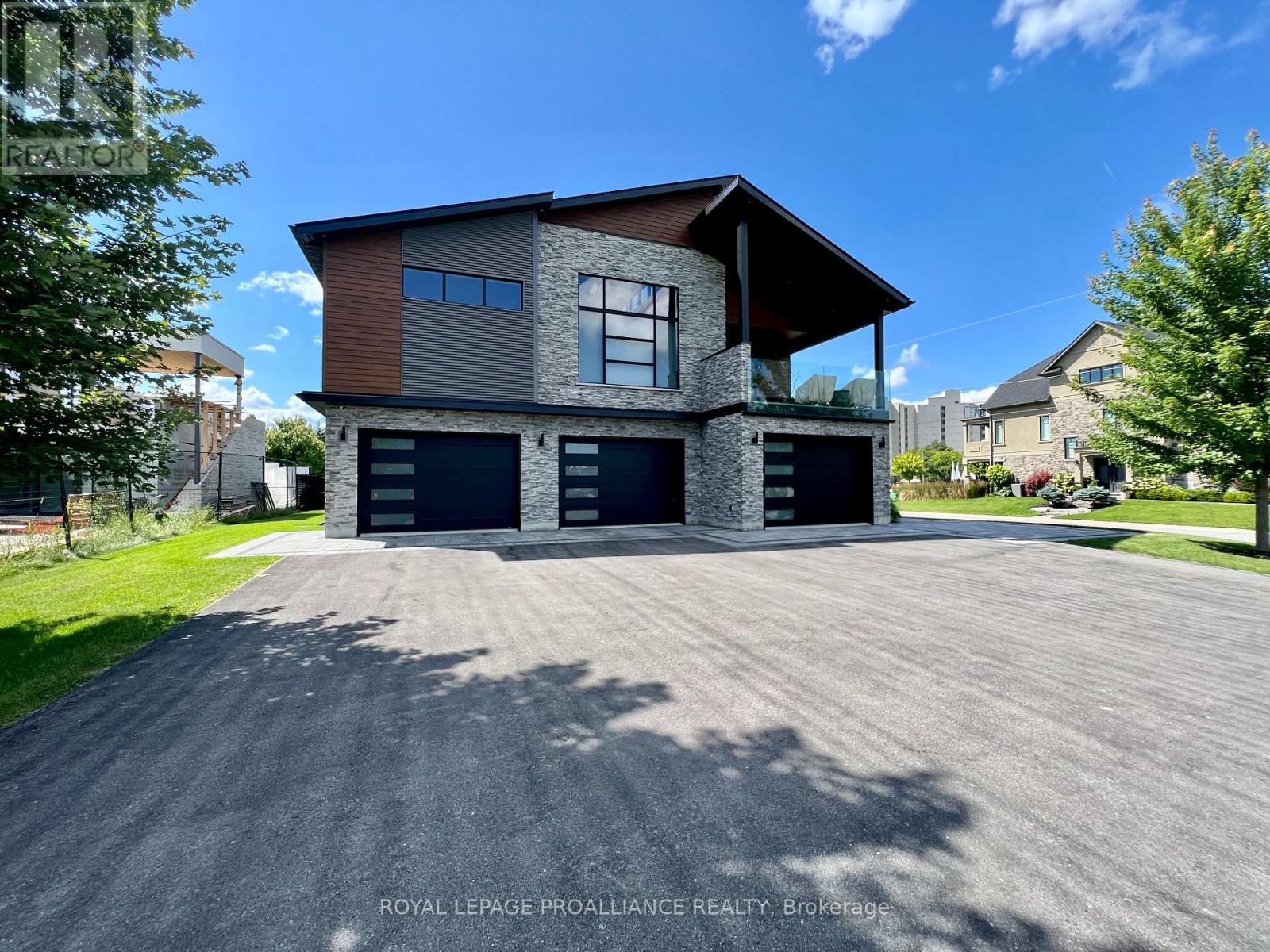 23 South Church Street, Belleville (Belleville Ward), Ontario  K8N 0C3 - Photo 47 - X13062766