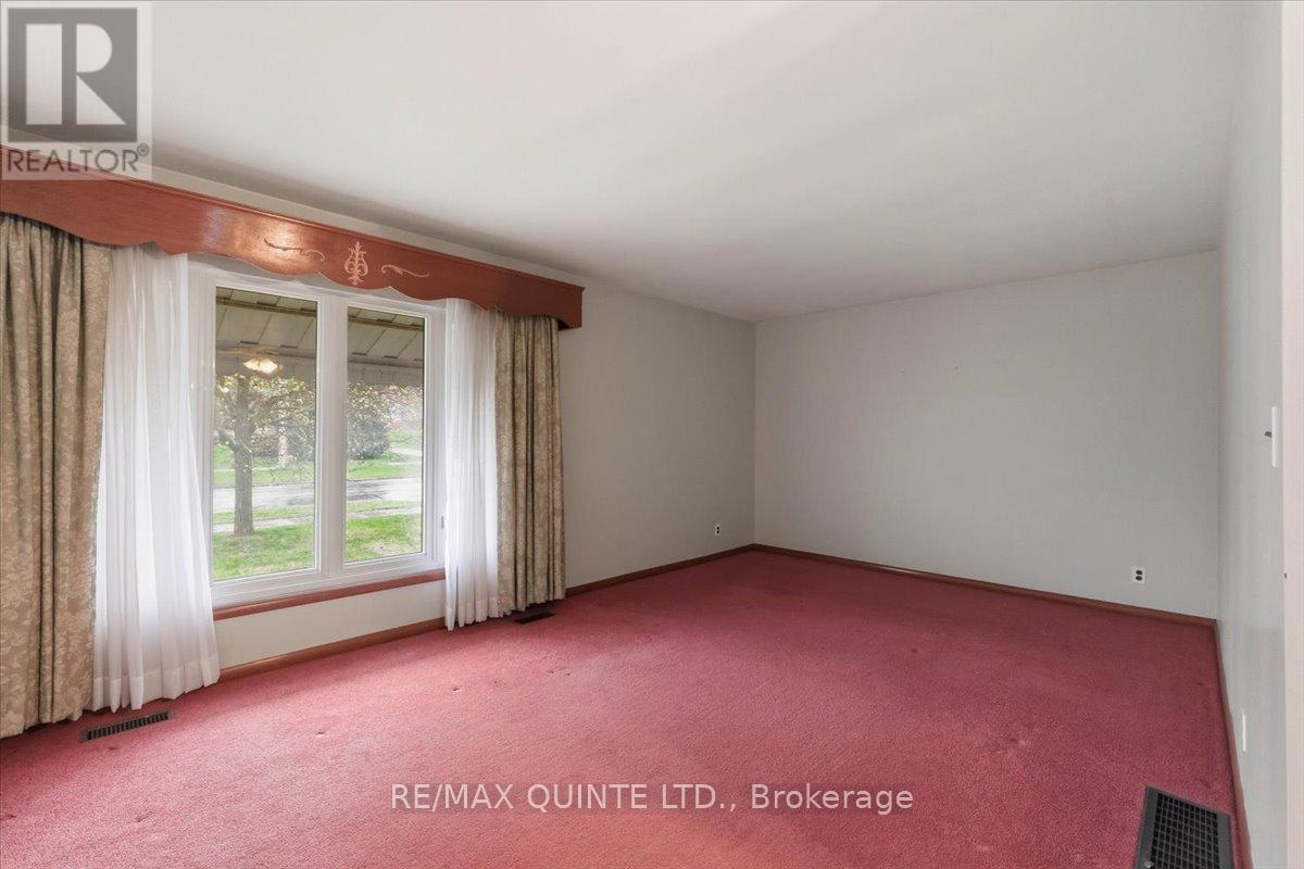 436 Victoria Avenue, Belleville, Ontario  K0K 3E0 - Photo 5 - X13062810