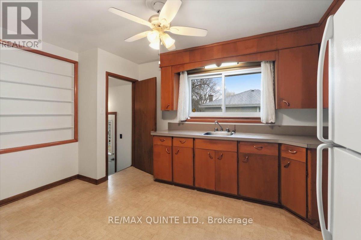 436 Victoria Avenue, Belleville, Ontario  K0K 3E0 - Photo 7 - X13062810