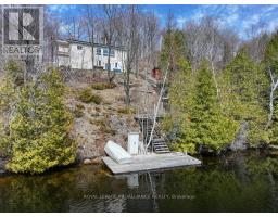 1076 VALLEY LANE, Frontenac, Ontario
