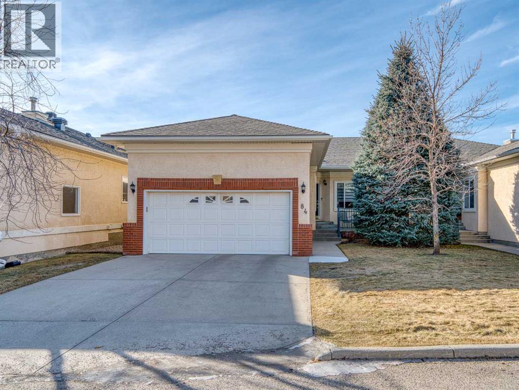 84 Sierra Morena Landing SW, Calgary, Alberta