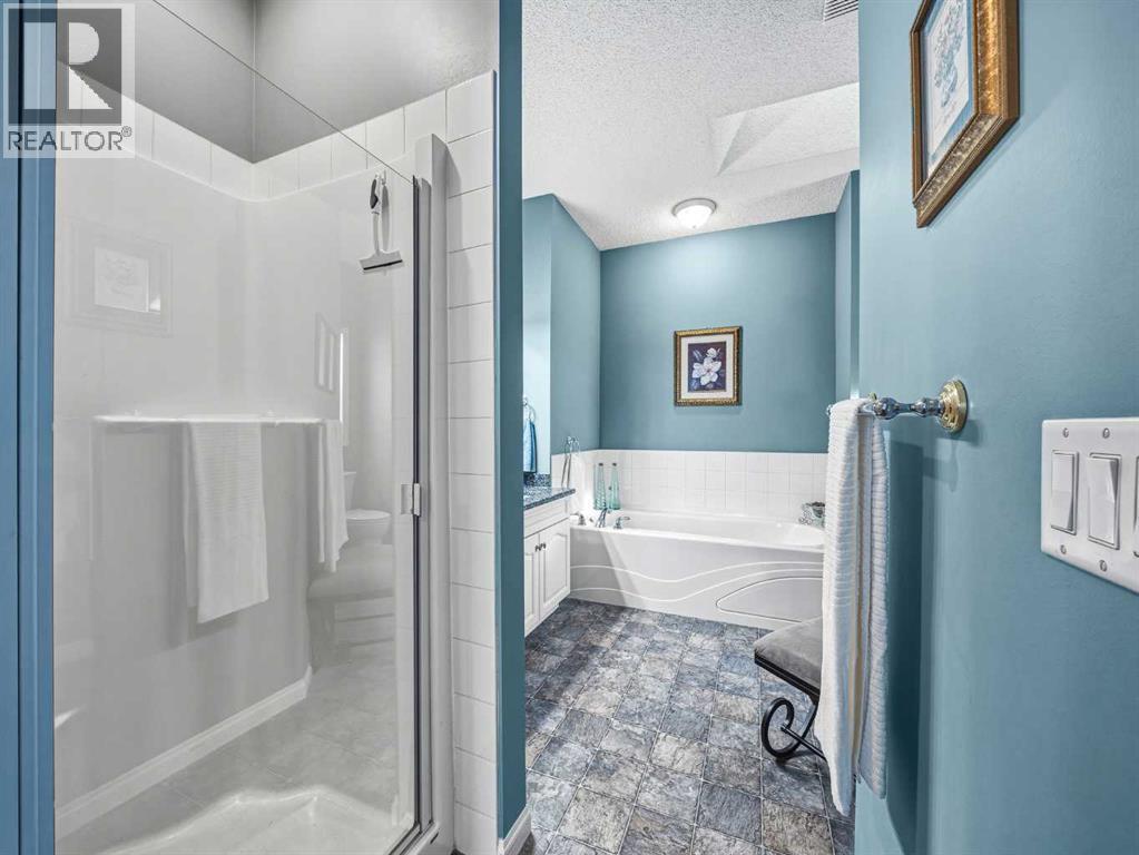 84 Sierra Morena Landing SW, Calgary, Alberta  T3H 4K3 - Photo 17 - A2291279