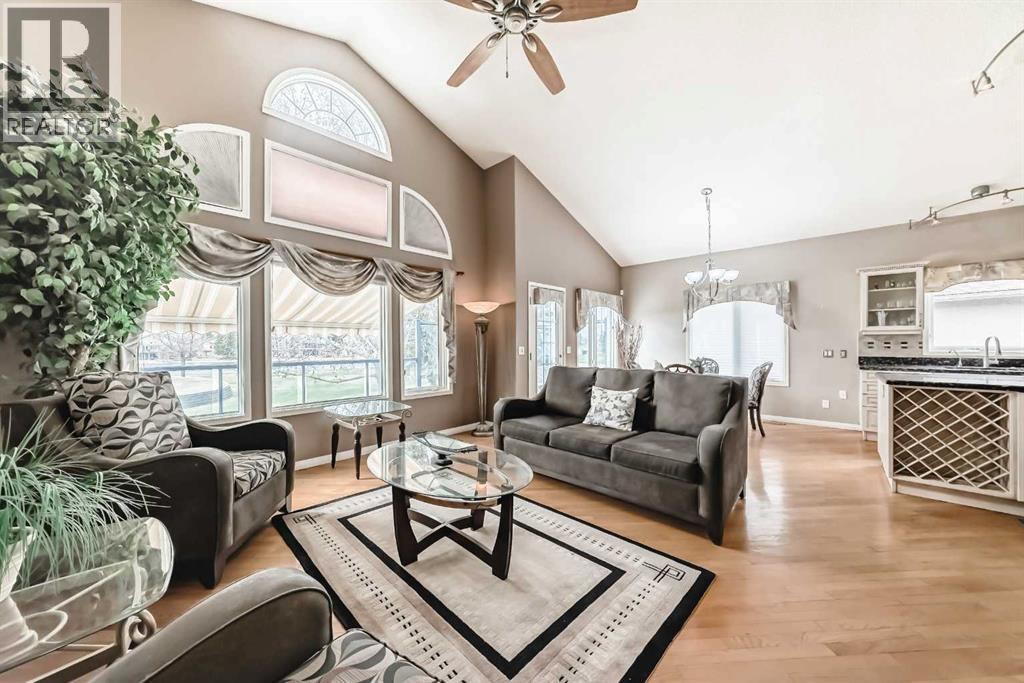 405 Lakeside Greens Place, Chestermere, Alberta  T1X 1C6 - Photo 12 - A2304311
