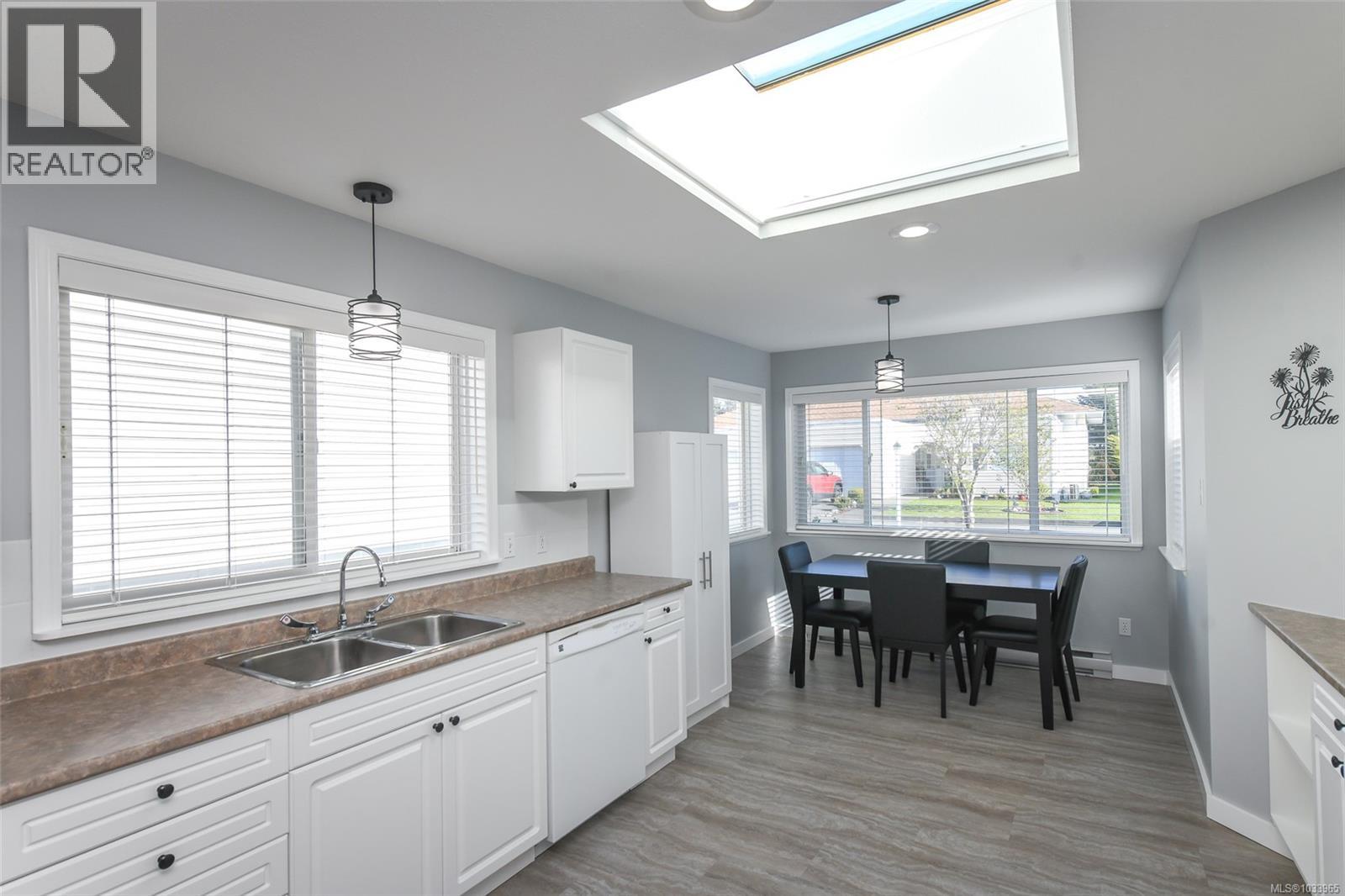 12 677 Bunting Pl, Comox, British Columbia  V9M 3S1 - Photo 10 - 1033965