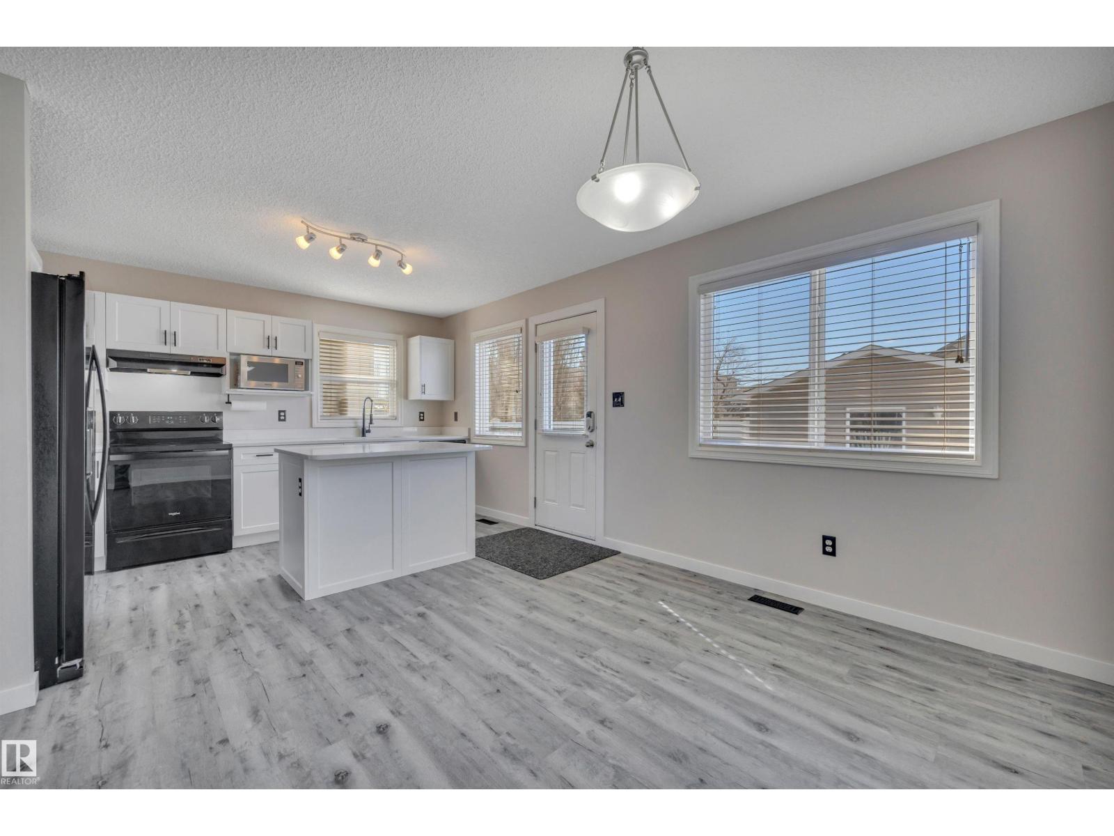 2329 29a Av Nw, Edmonton, Alberta  T6T 2B1 - Photo 16 - E4484835