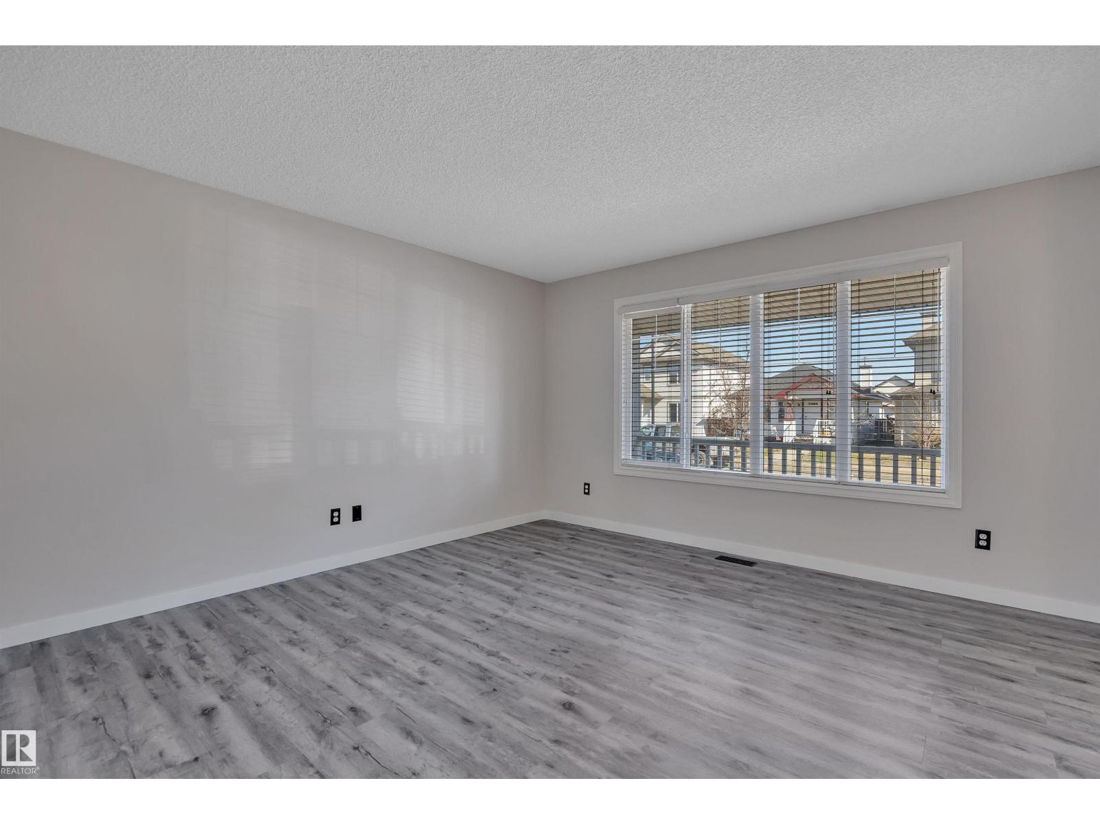 2329 29a Av Nw, Edmonton, Alberta  T6T 2B1 - Photo 7 - E4484835