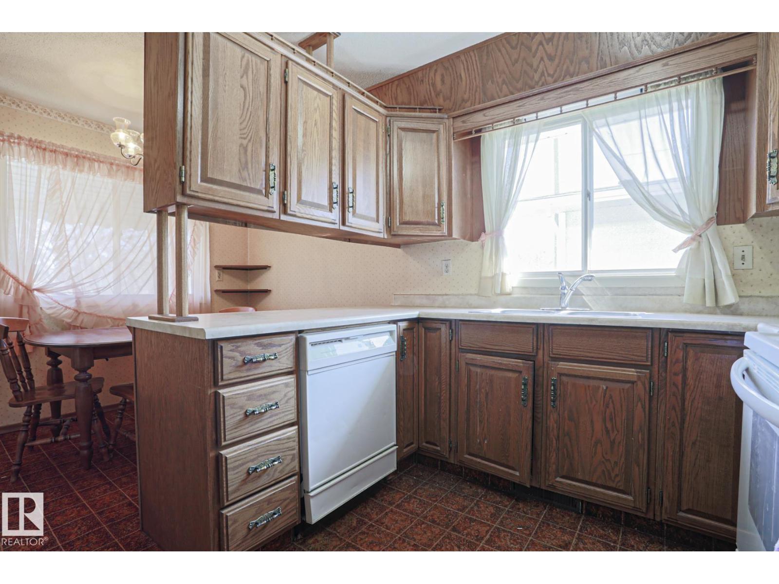 12106 43 St Nw, Edmonton, Alberta  T5W 2R1 - Photo 6 - E4484837