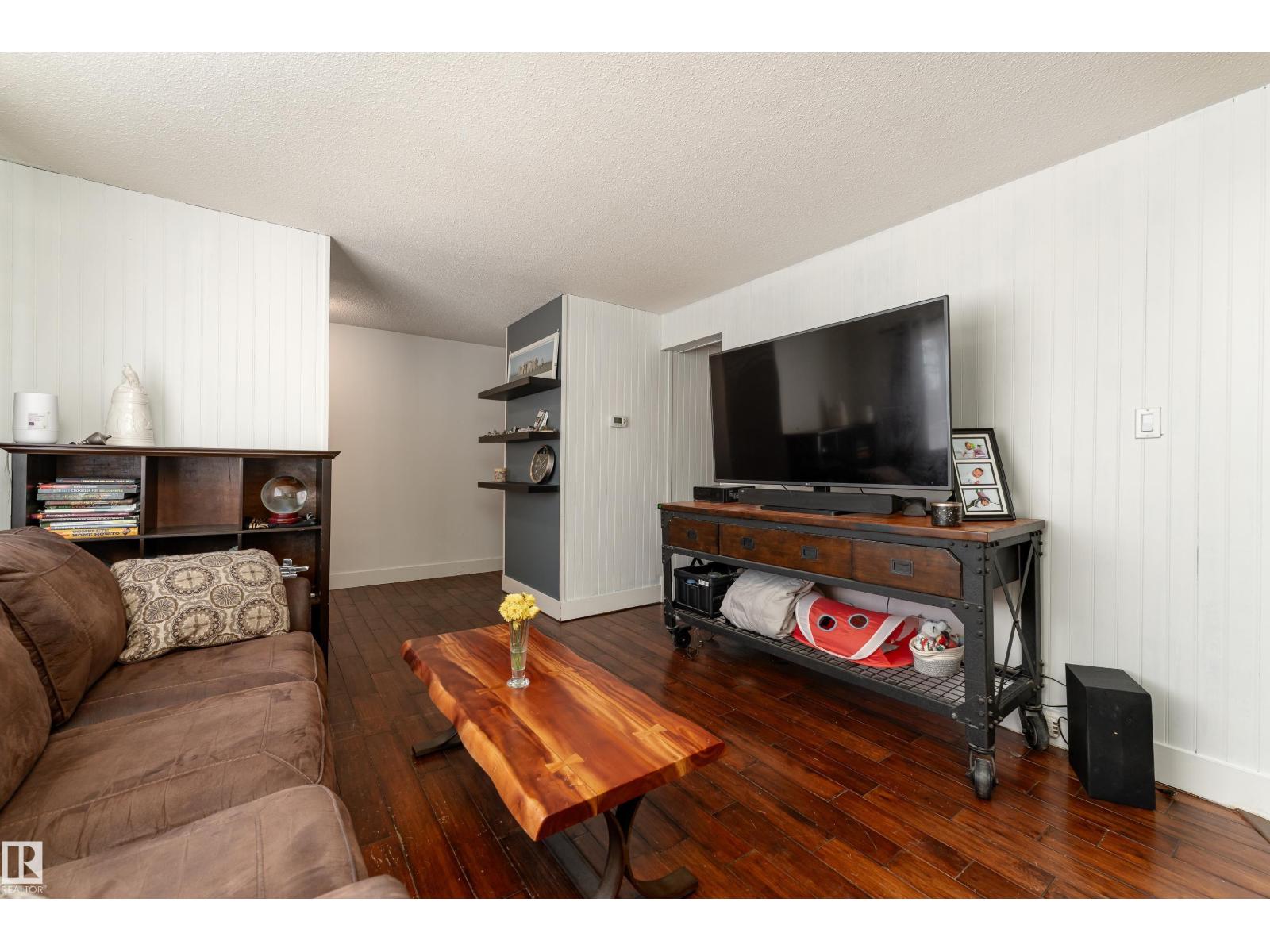 14 Amberly Co Nw, Edmonton, Alberta  T5A 2H9 - Photo 4 - E4484838