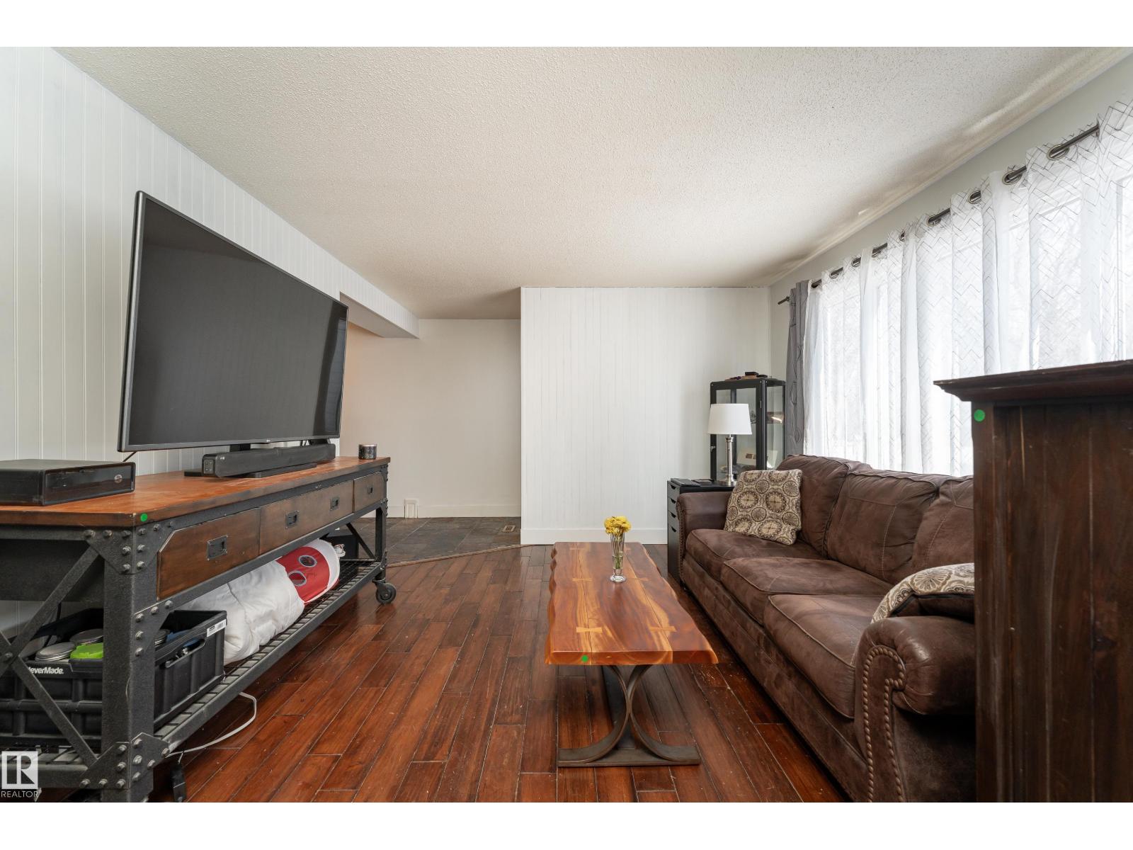 14 Amberly Co Nw, Edmonton, Alberta  T5A 2H9 - Photo 5 - E4484838