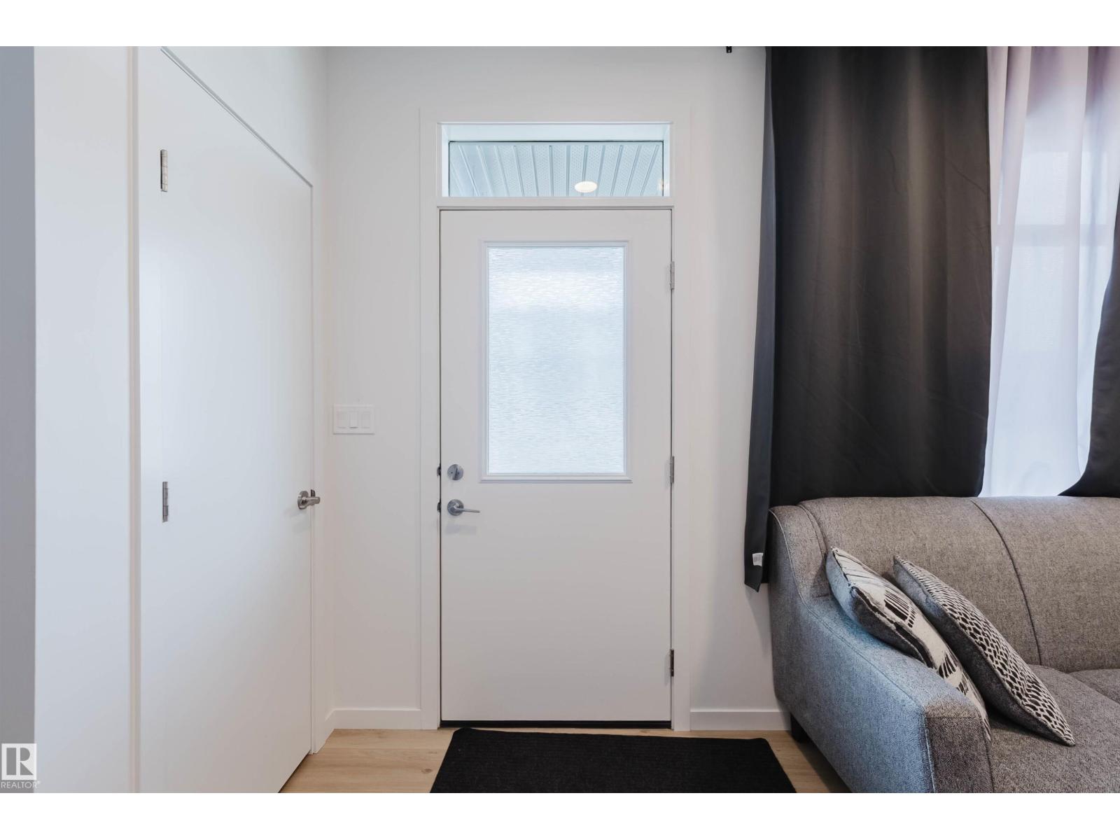 3288 Keswick Wy Sw, Edmonton, Alberta  T6W 5N5 - Photo 3 - E4484842