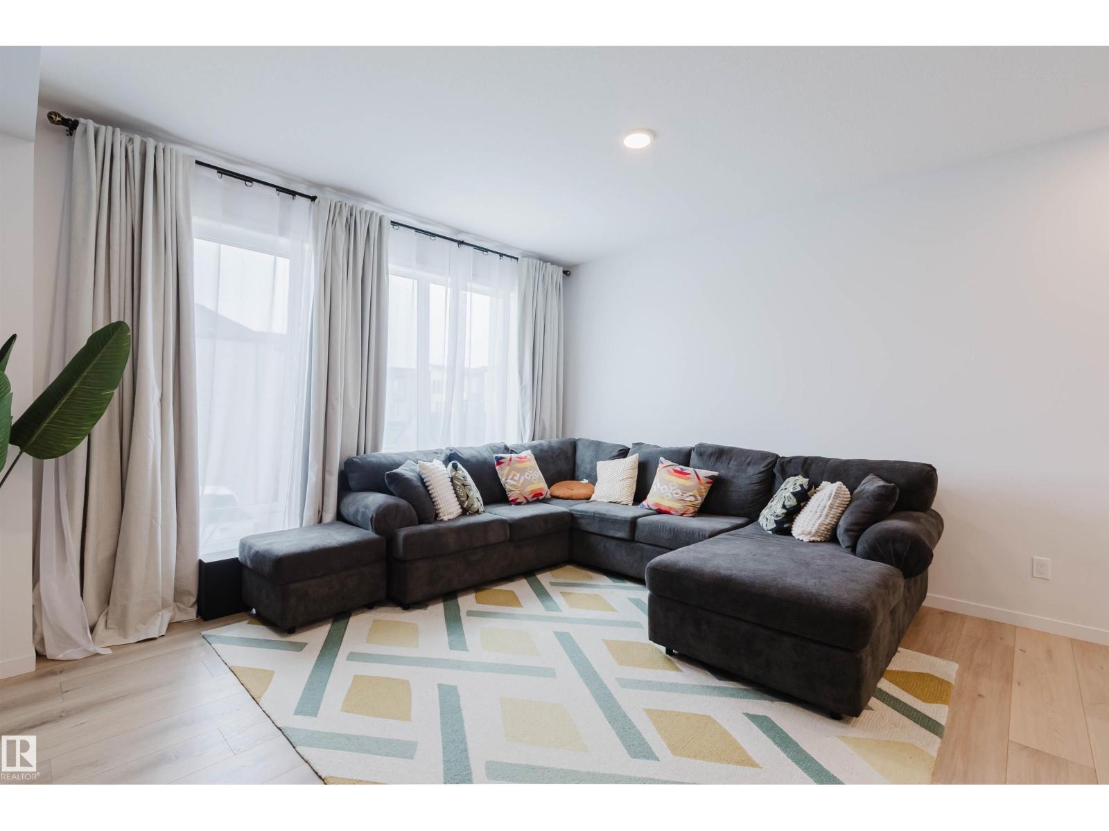 3288 Keswick Wy Sw, Edmonton, Alberta  T6W 5N5 - Photo 7 - E4484842