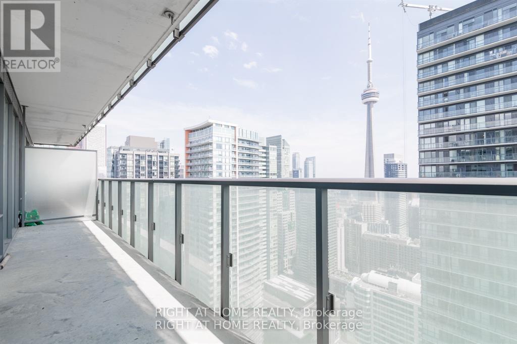 3907 - 101 PETER STREET, Toronto, Ontario