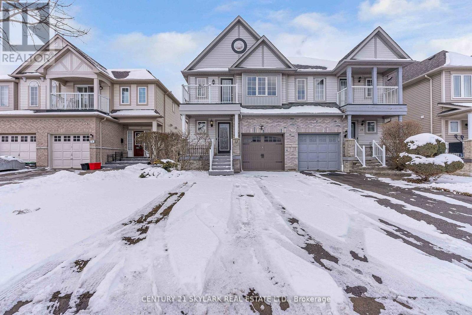 12 CARRINGTON PLACE, Whitby, Ontario