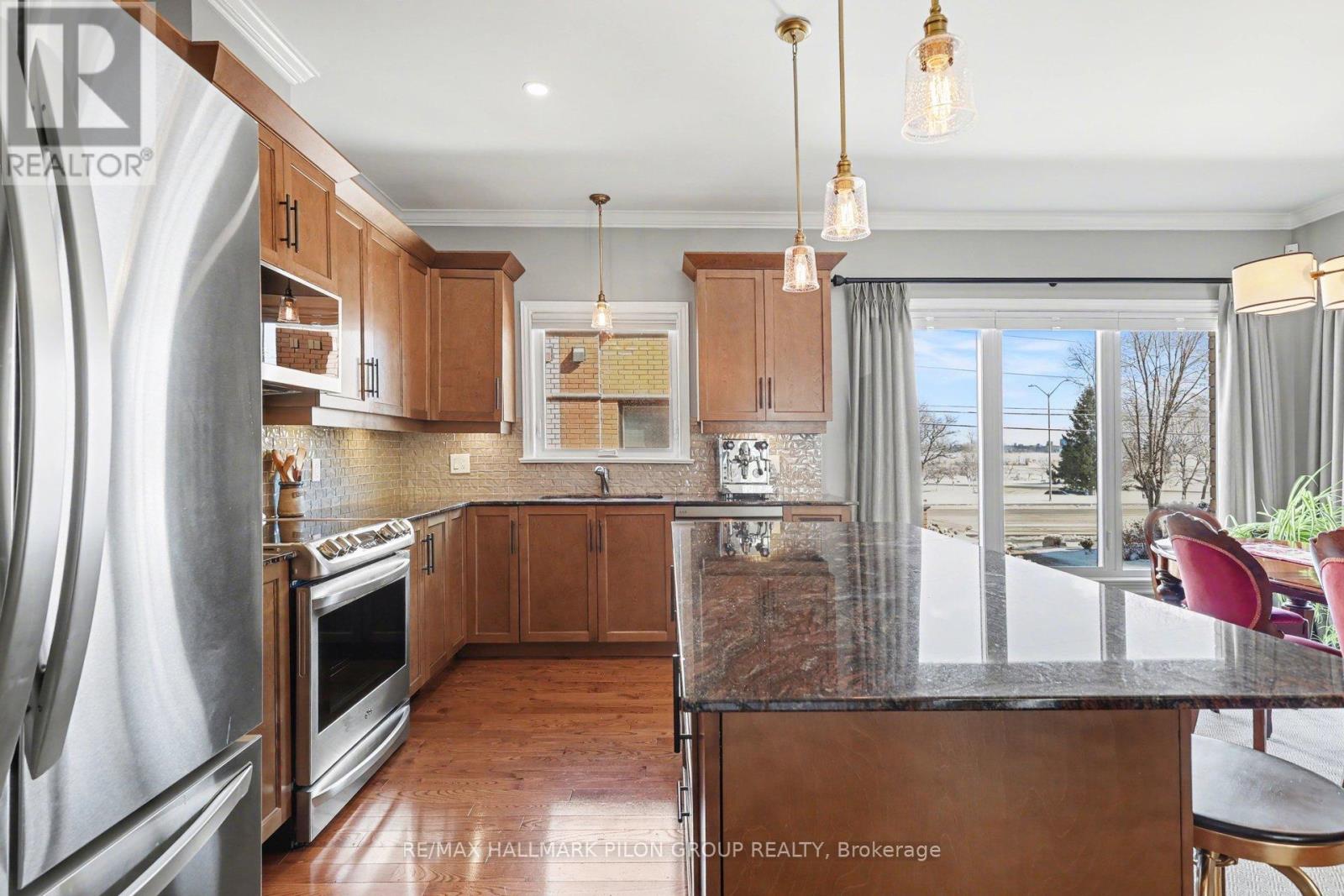 140 Connemara Private, Ottawa, Ontario  K2H 0A7 - Photo 5 - X13062958