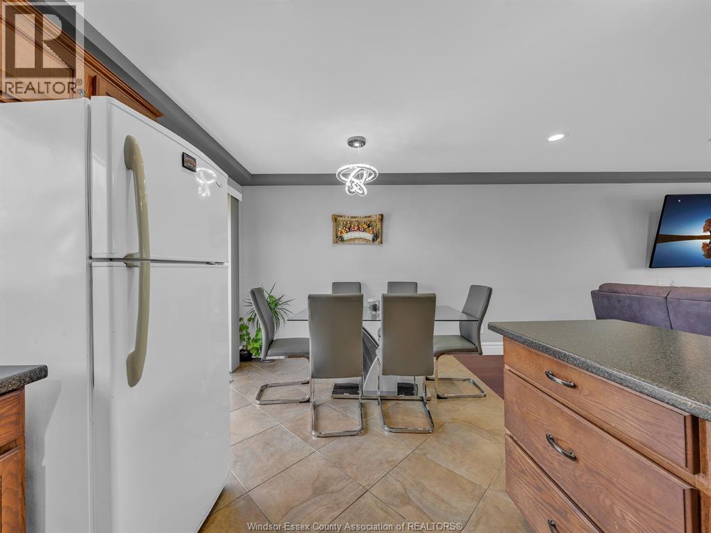 2848 Southridge, Windsor, Ontario  N8W 5N2 - Photo 21 - 26009672