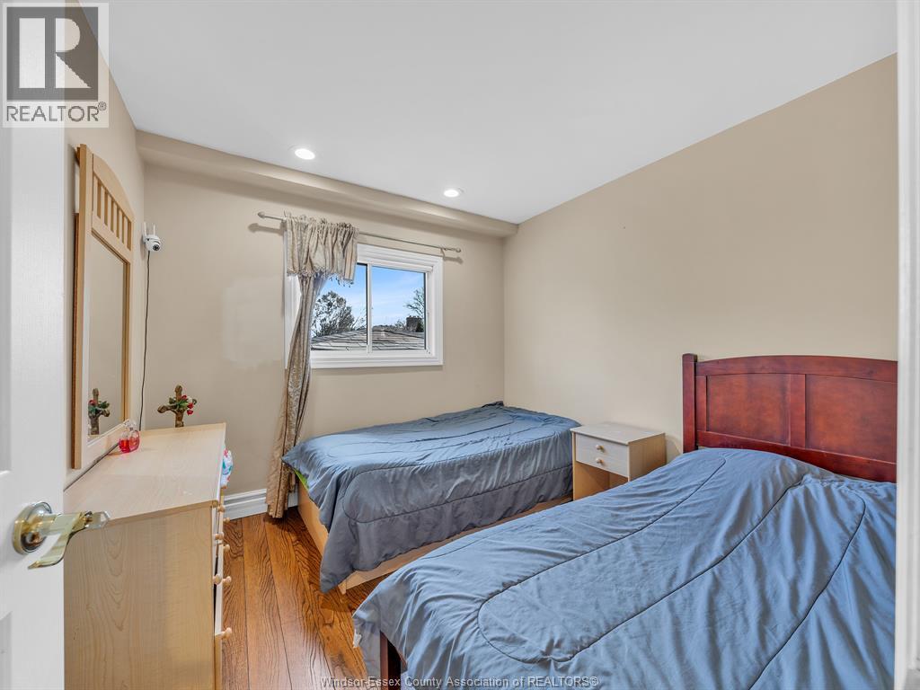 2848 Southridge, Windsor, Ontario  N8W 5N2 - Photo 24 - 26009672