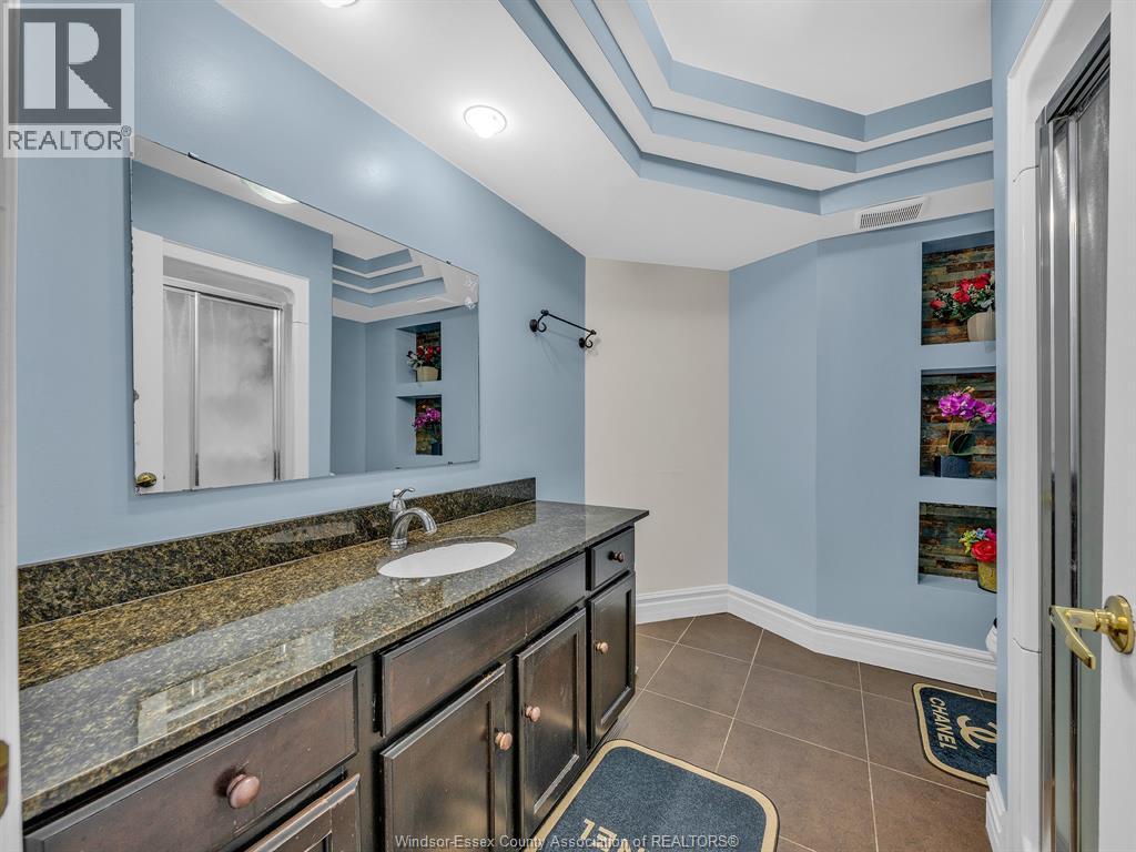 2848 Southridge, Windsor, Ontario  N8W 5N2 - Photo 38 - 26009672