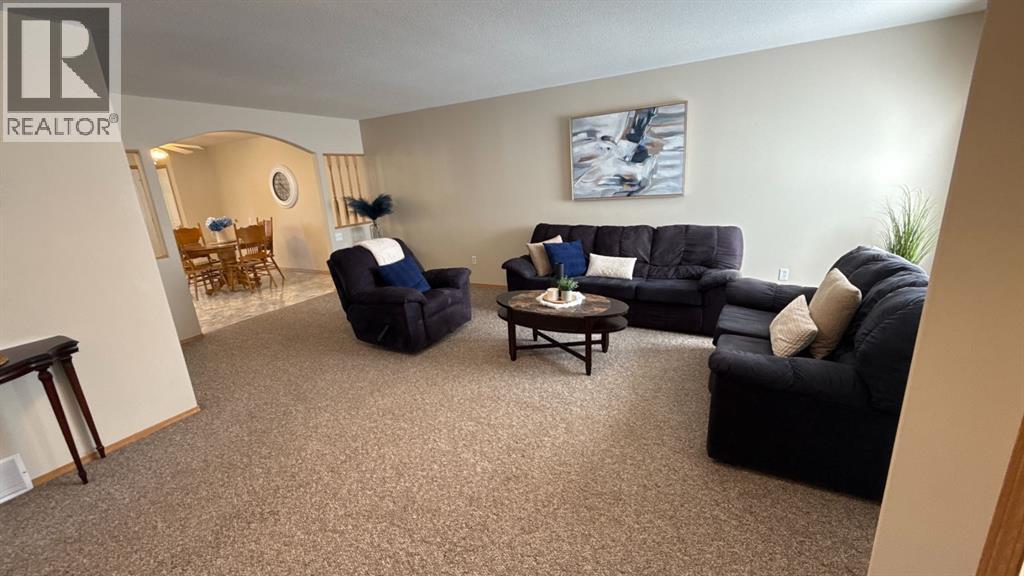 #6 4701, 51 St Street, Grimshaw, Alberta  T0H 1W0 - Photo 2 - A2306362