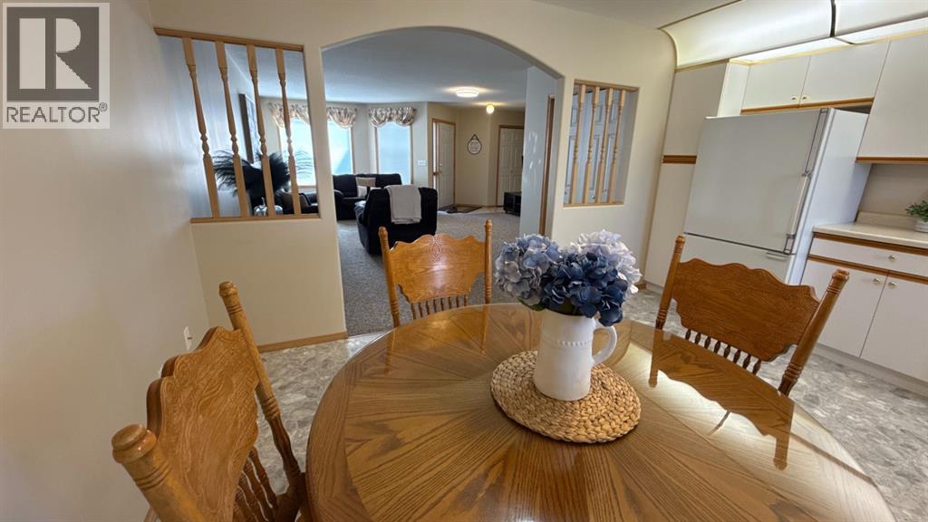 #6 4701, 51 St Street, Grimshaw, Alberta  T0H 1W0 - Photo 6 - A2306362