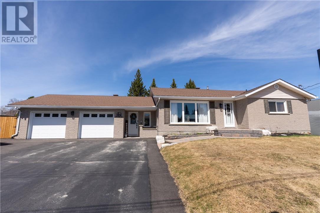 52 Cecil Street, Garson, Ontario  P3L 1M6 - Photo 17 - 2127405