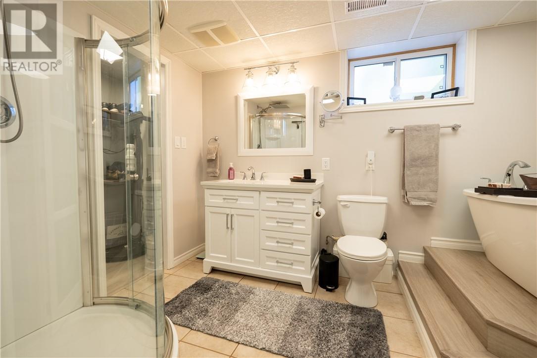 52 Cecil Street, Garson, Ontario  P3L 1M6 - Photo 22 - 2127405