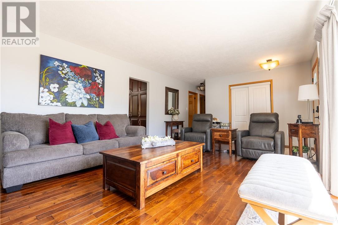 52 Cecil Street, Garson, Ontario  P3L 1M6 - Photo 44 - 2127405