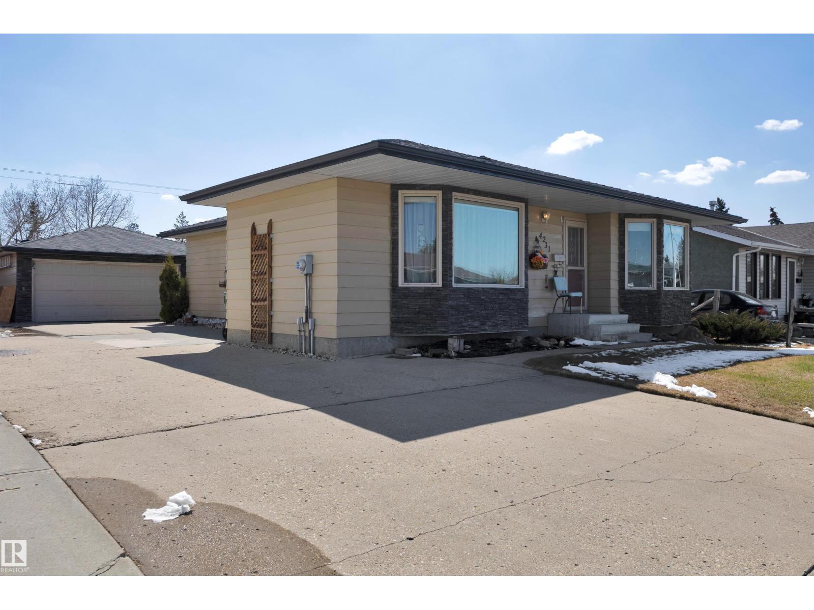4231 39 Av, Leduc, Alberta  T9E 4X4 - Photo 2 - E4484850
