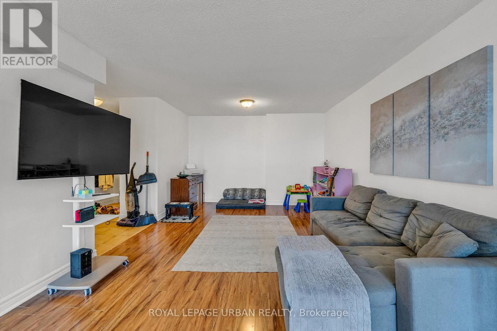 1210 - 61 Markbrook Lane, Toronto, Ontario  M9V 5E7 - Photo 7 - W13062860