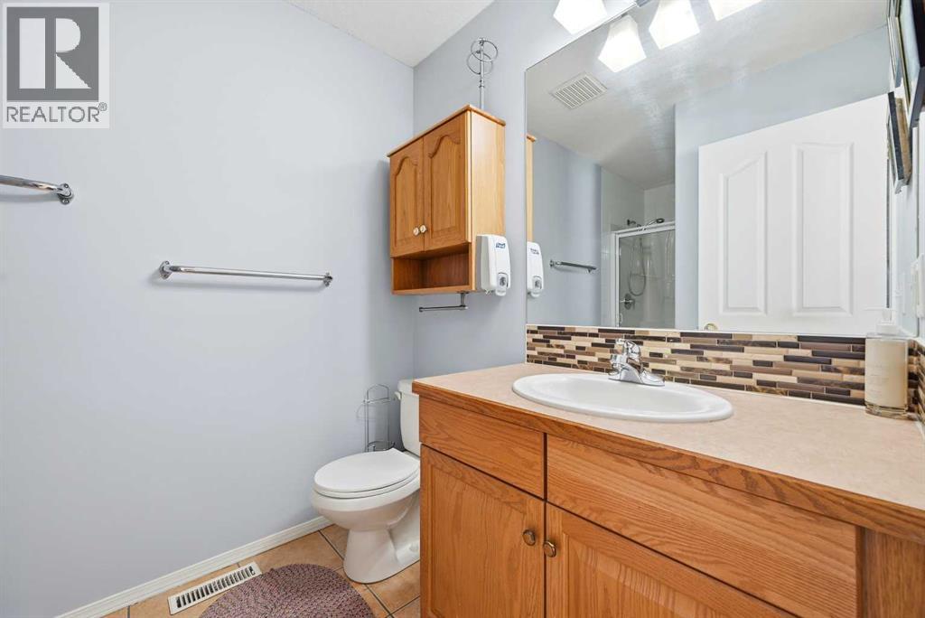 311 Saddlecreek Point NE, Calgary, Alberta  T3J 4R9 - Photo 15 - A2289806