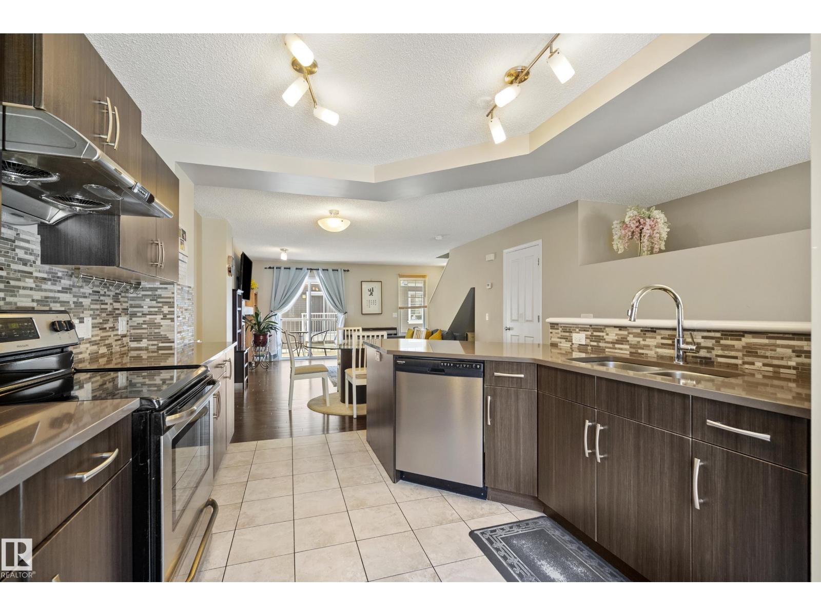 #81 4050 Savaryn Dr Sw, Edmonton, Alberta  T6X 1R8 - Photo 7 - E4484851