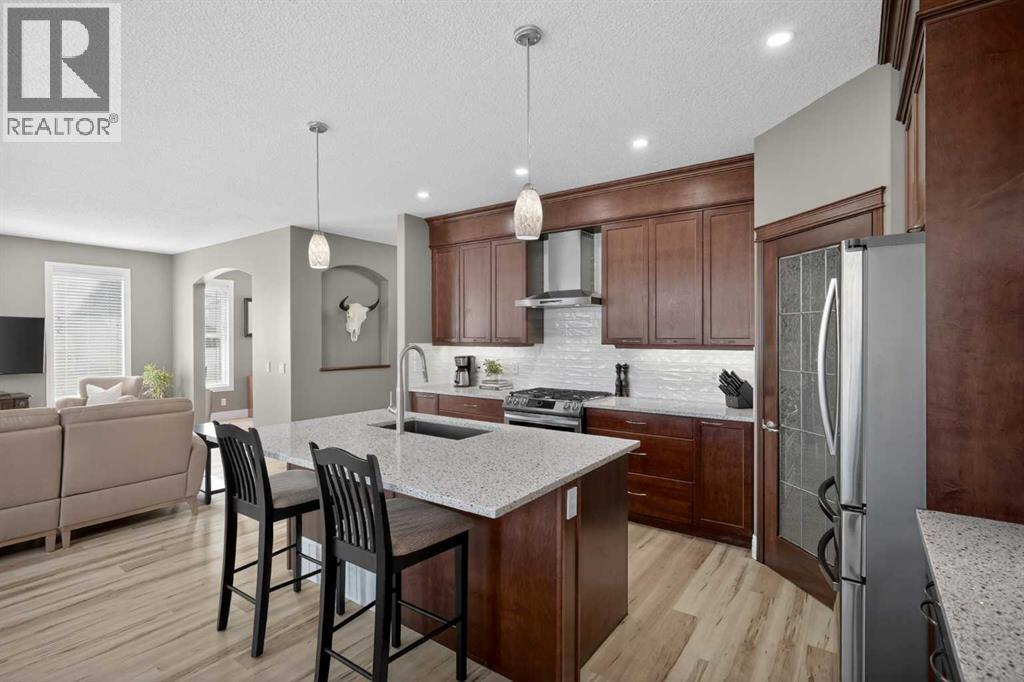 385 Rainbow Falls Way, Chestermere, Alberta  T1X 1S6 - Photo 17 - A2304494