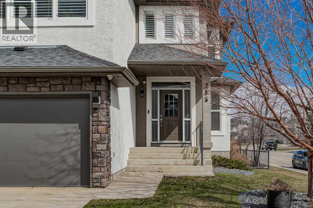 385 Rainbow Falls Way, Chestermere, Alberta  T1X 1S6 - Photo 3 - A2304494