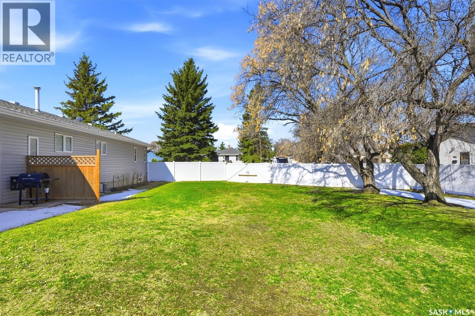 605 Miles Street, Asquith, Saskatchewan  S0K 0J0 - Photo 44 - SK034431