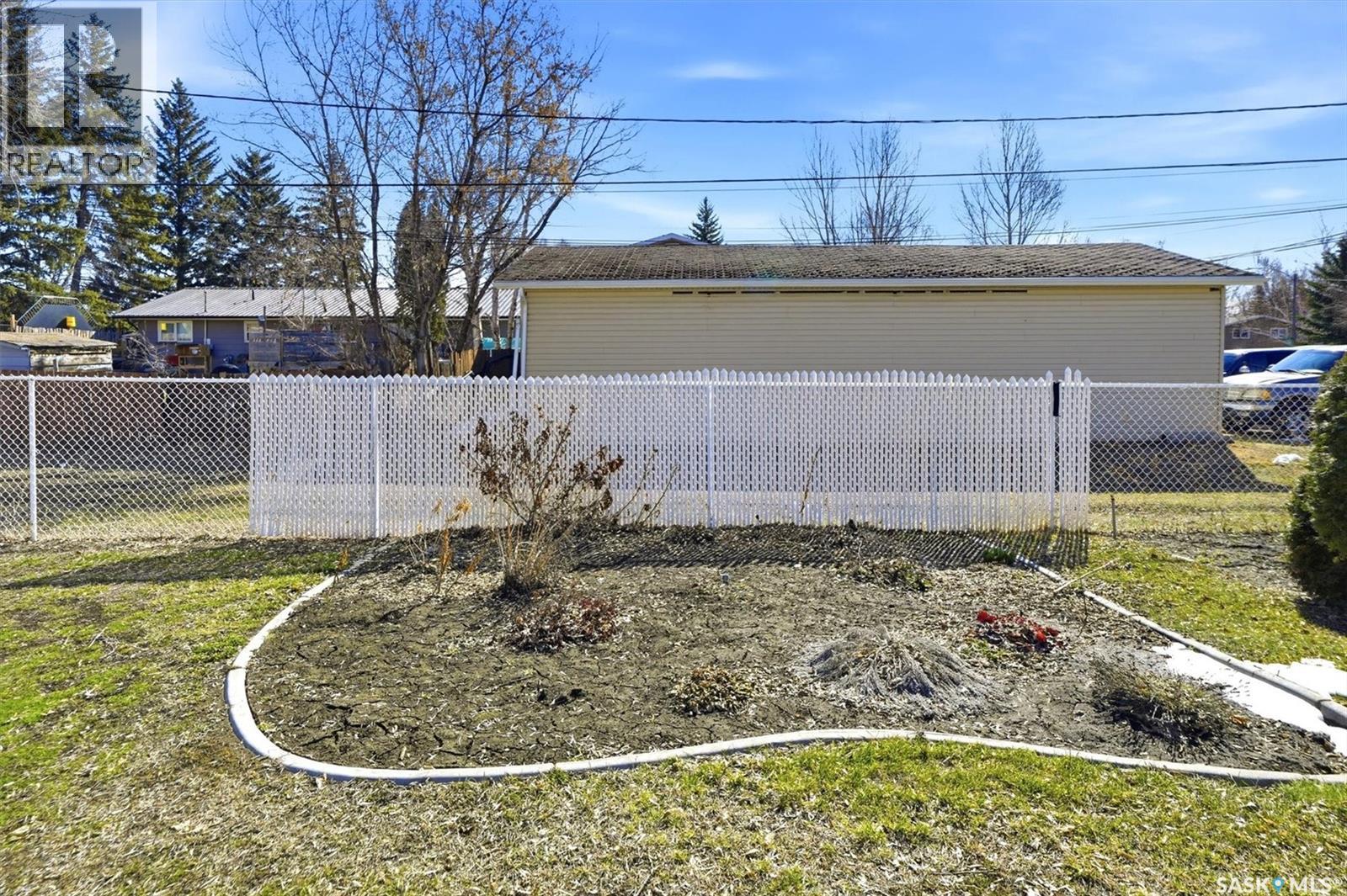 605 Miles Street, Asquith, Saskatchewan  S0K 0J0 - Photo 46 - SK034431