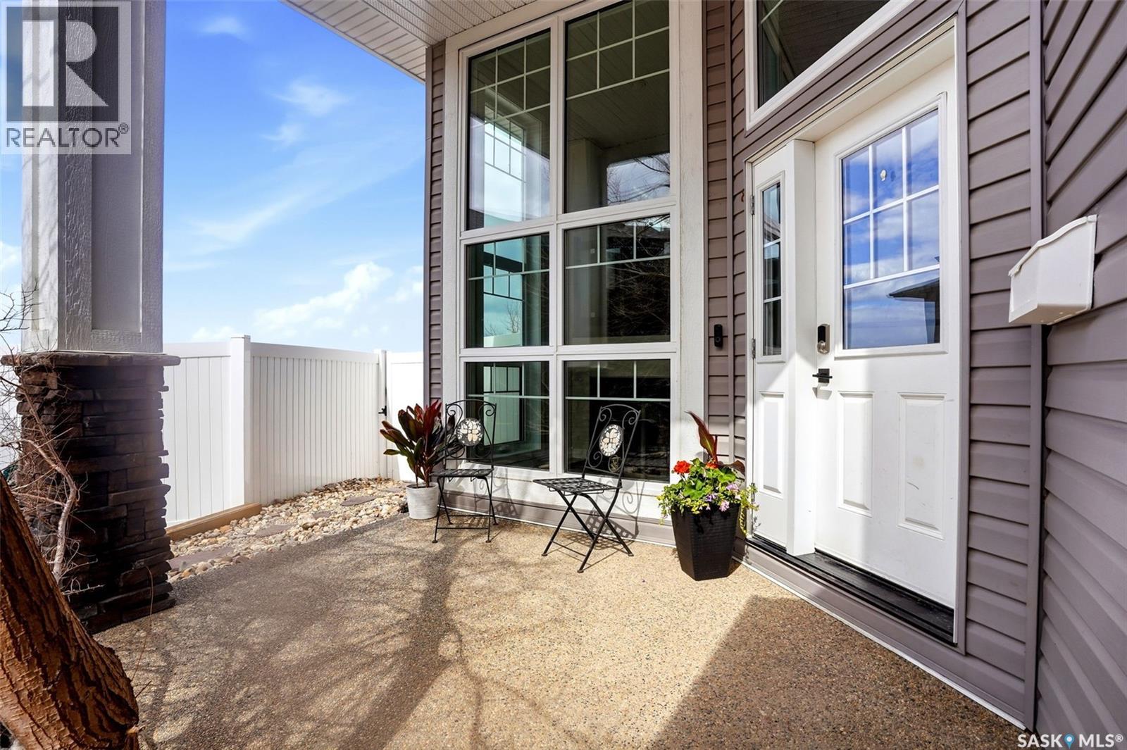6849 Maple Vista Drive, Regina, Saskatchewan  S4X 0J7 - Photo 2 - SK034363