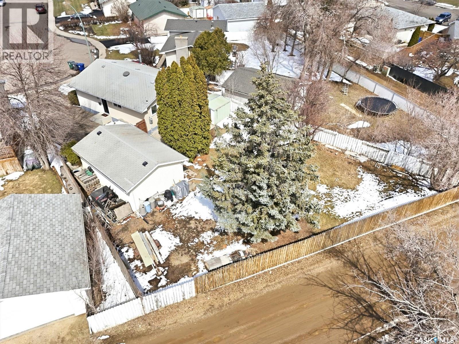 25 Tupper Crescent, Saskatoon, Saskatchewan  S7L 4N9 - Photo 48 - SK034214