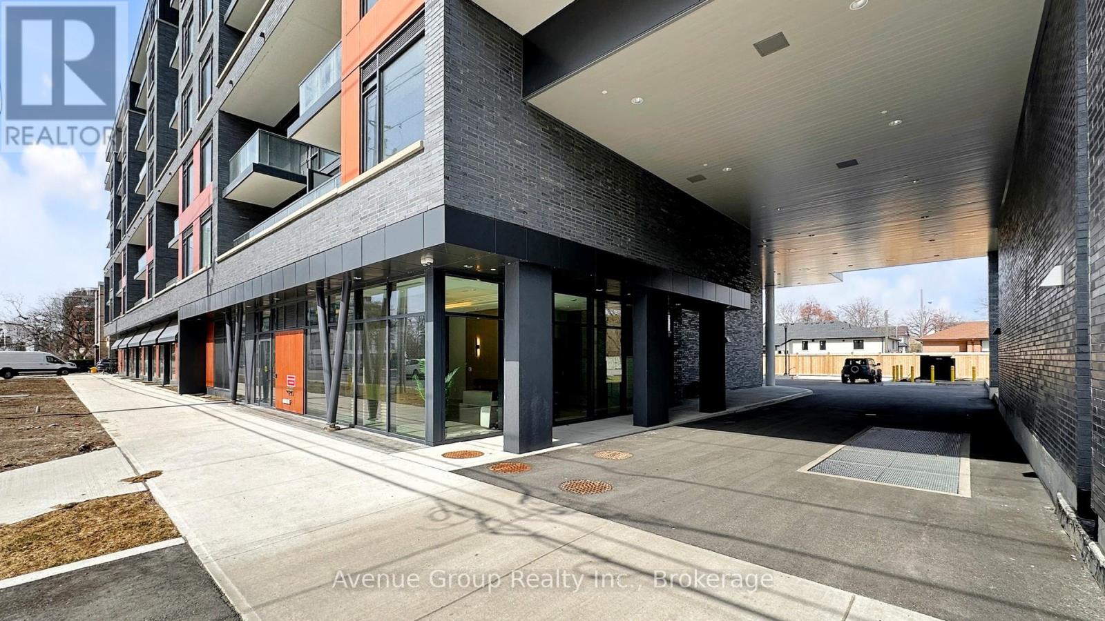 902 - 700 Sheppard Avenue, Toronto, Ontario  M3H 0G5 - Photo 2 - C12959860