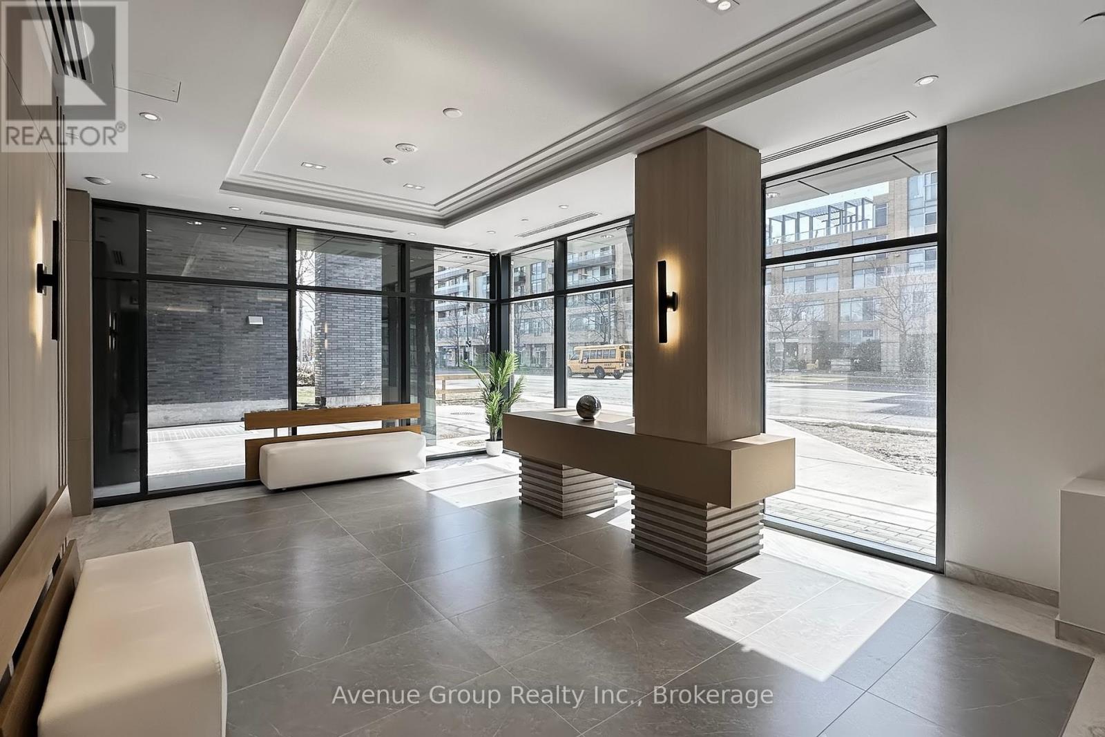 902 - 700 Sheppard Avenue, Toronto, Ontario  M3H 0G5 - Photo 5 - C12959860