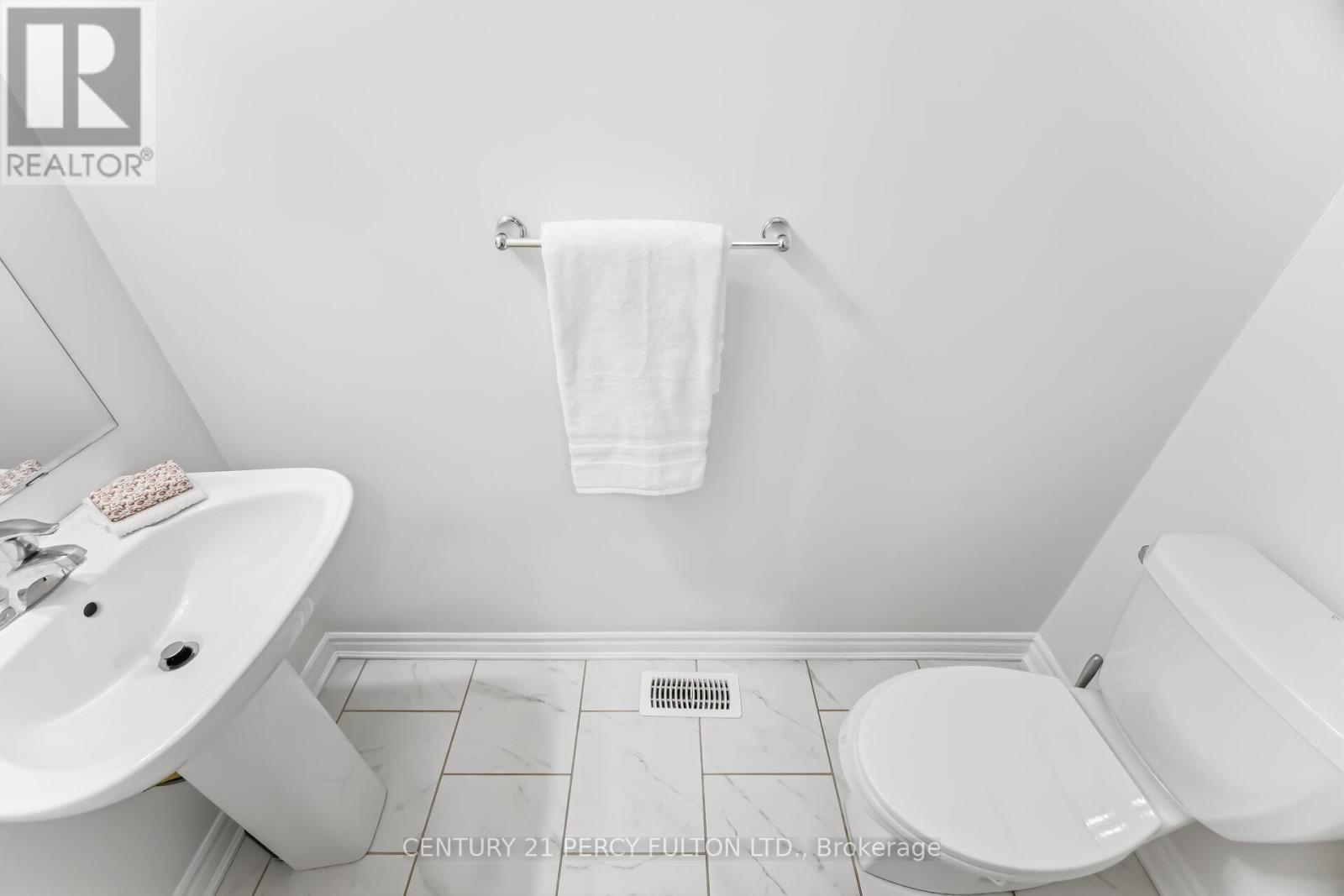 11 Cisco Drive, Whitby, Ontario  L1P 0M2 - Photo 21 - E13027410