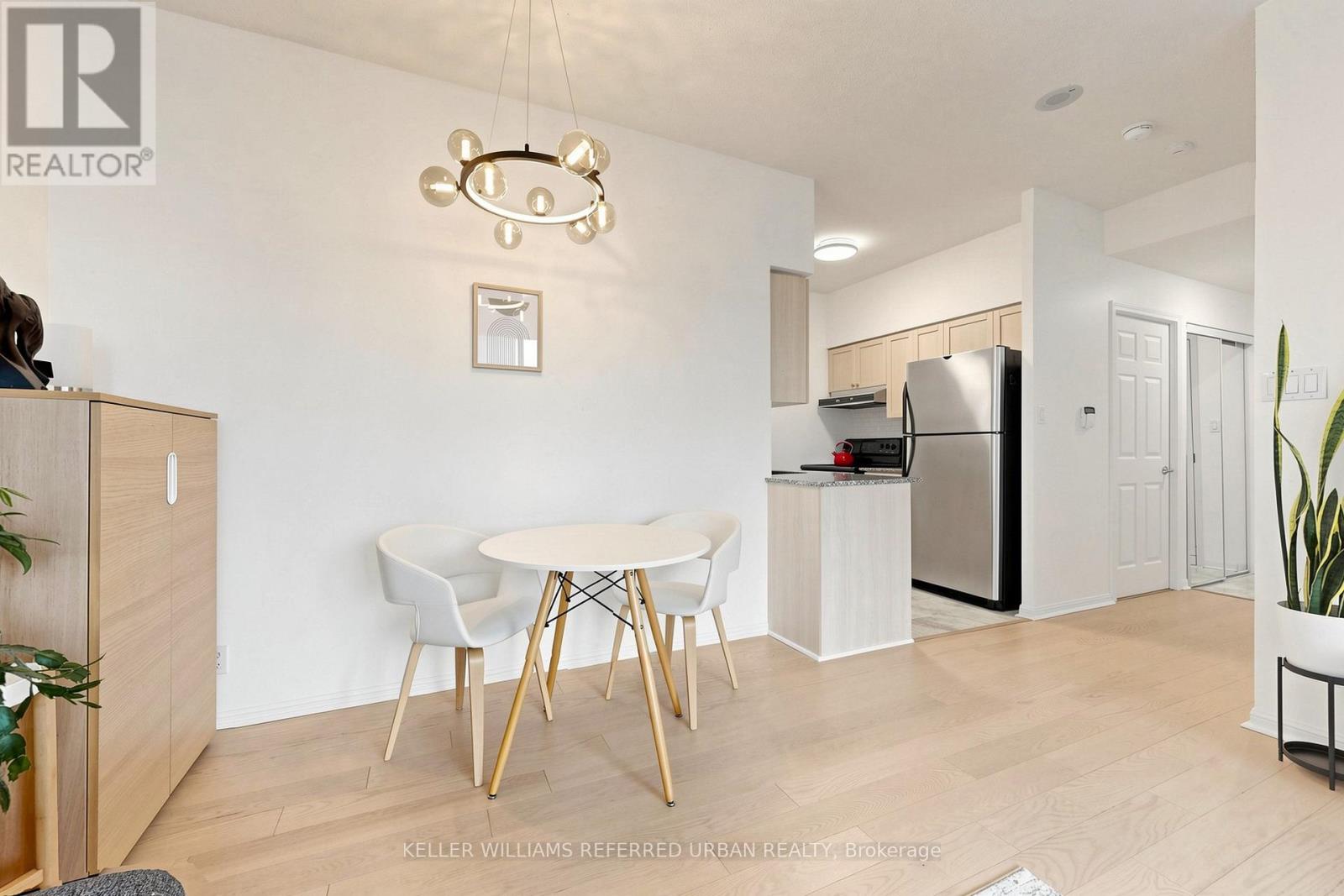 2325 - 230 Queens Quay W, Toronto, Ontario  M5J 2Y7 - Photo 17 - C13057006