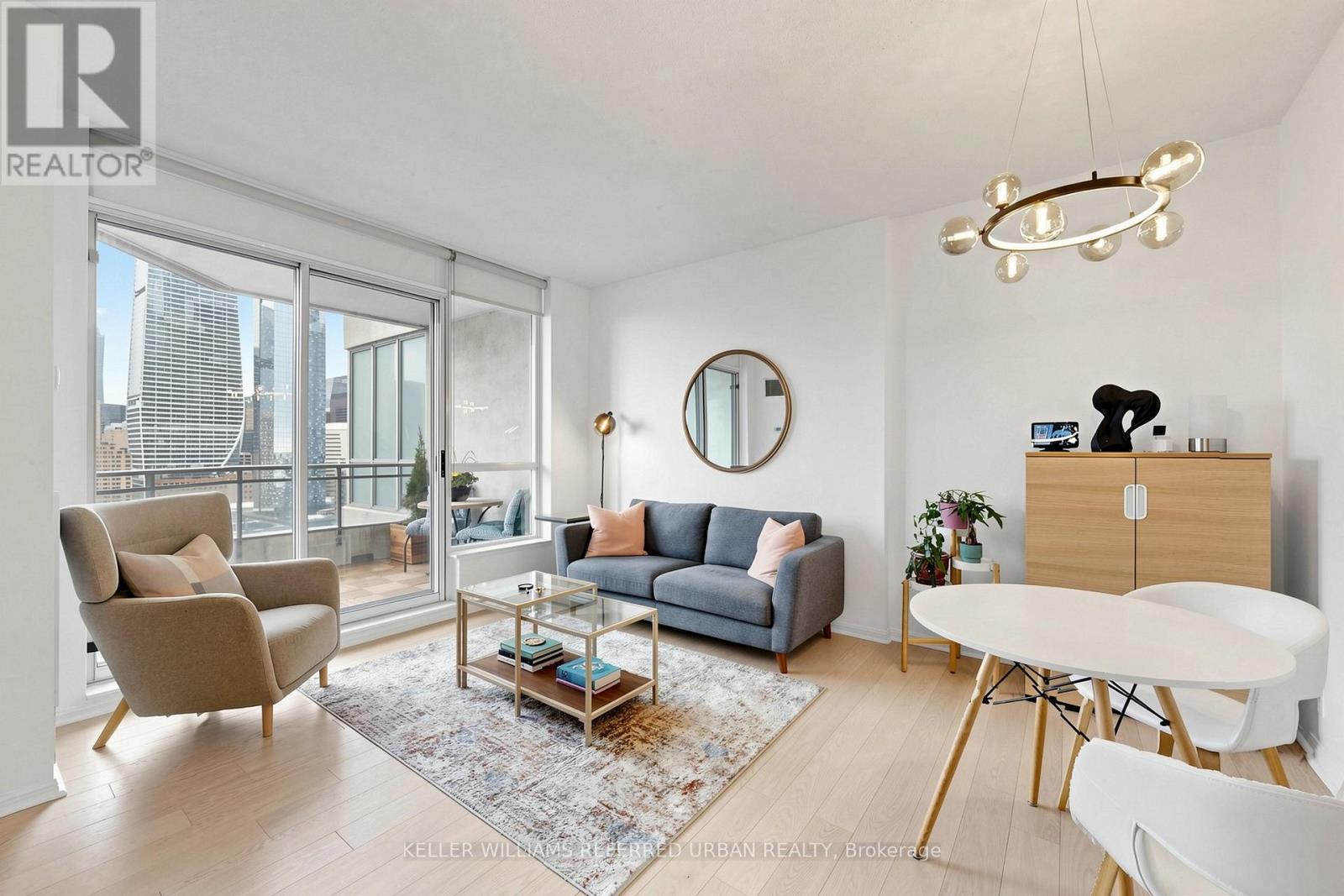 2325 - 230 Queens Quay W, Toronto, Ontario  M5J 2Y7 - Photo 15 - C13057006