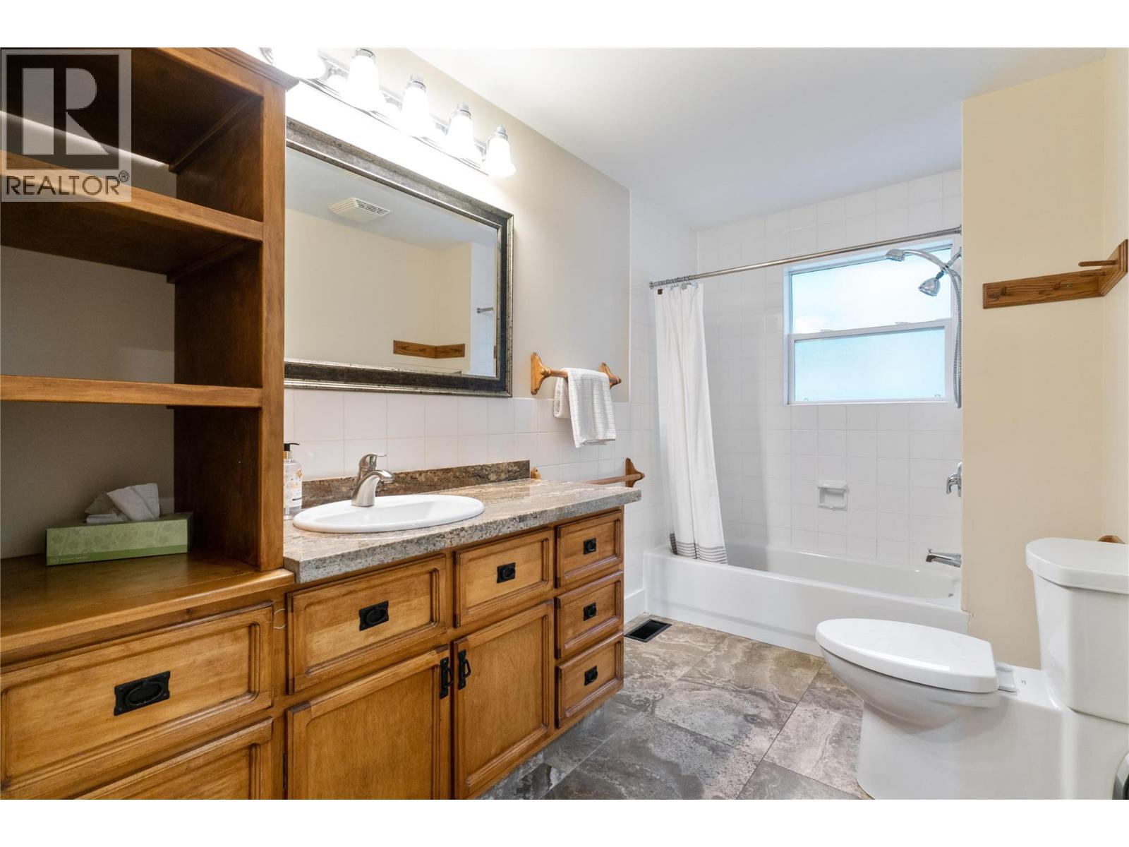 3304 Gray Road, Blind Bay, British Columbia  V0E 1H1 - Photo 22 - 10385423