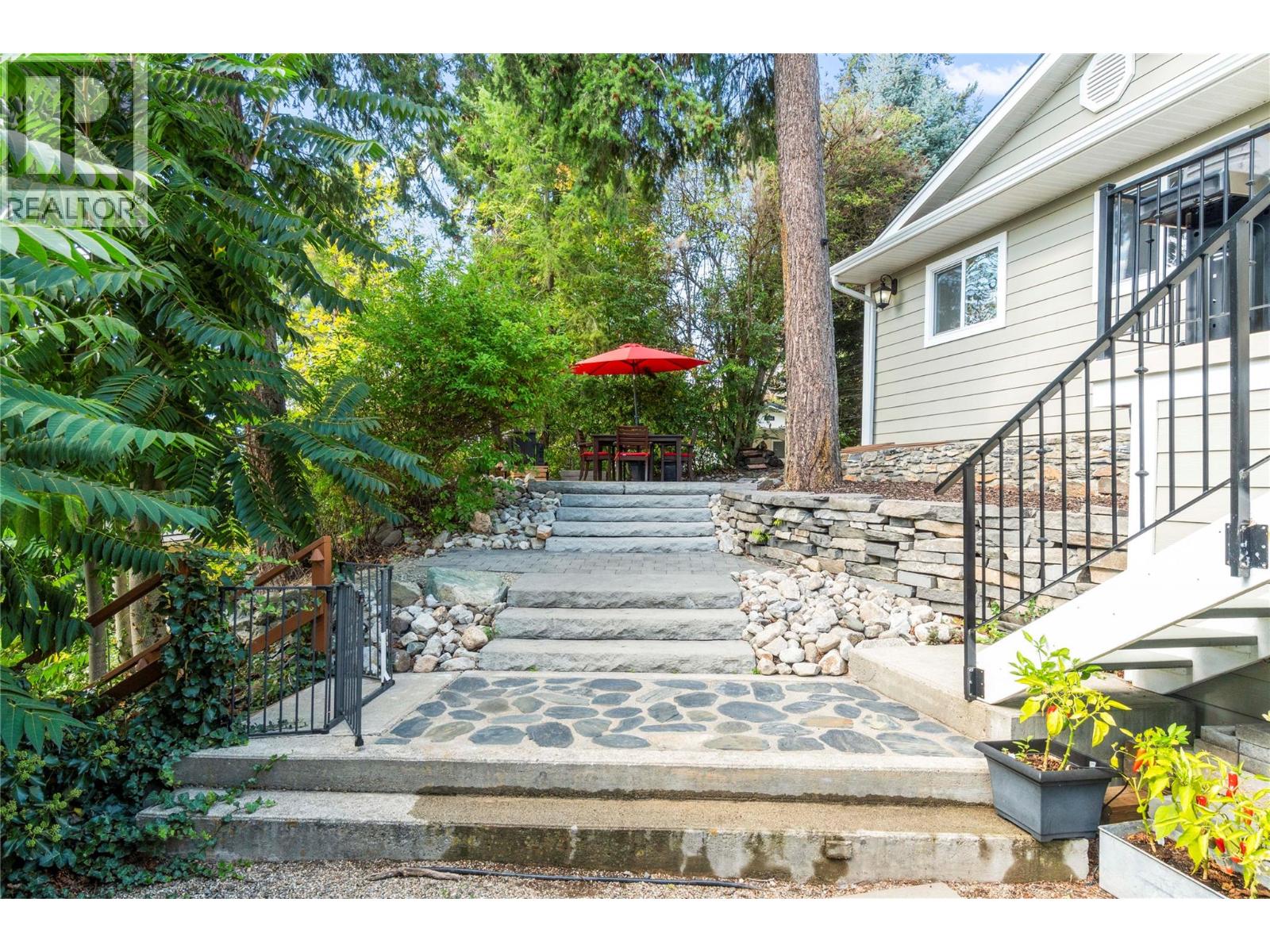 3304 Gray Road, Blind Bay, British Columbia  V0E 1H1 - Photo 28 - 10385423