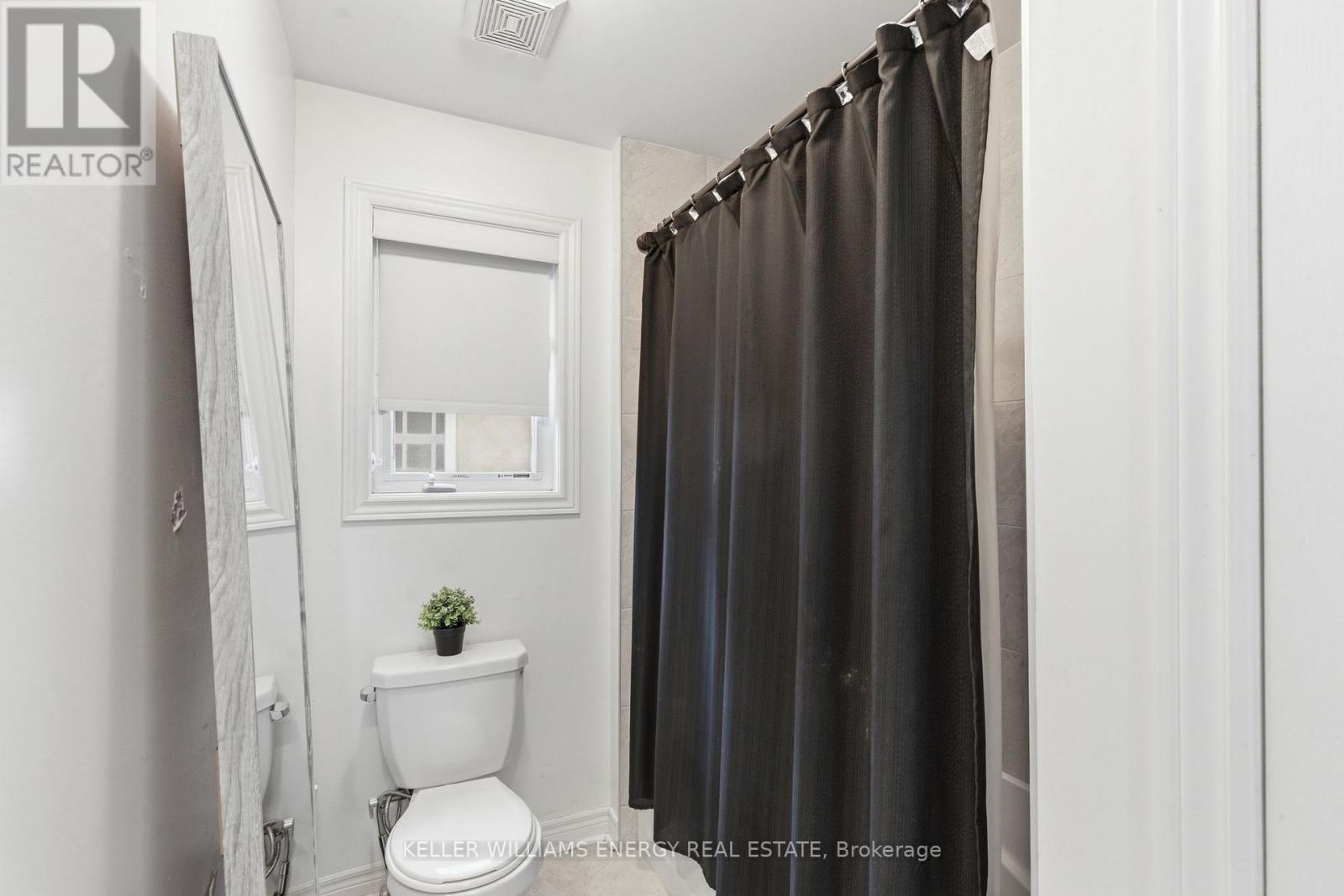 119 Stewart Crescent, Bradford West Gwillimbury (Bradford), Ontario  L3Z 0T3 - Photo 19 - N13063278