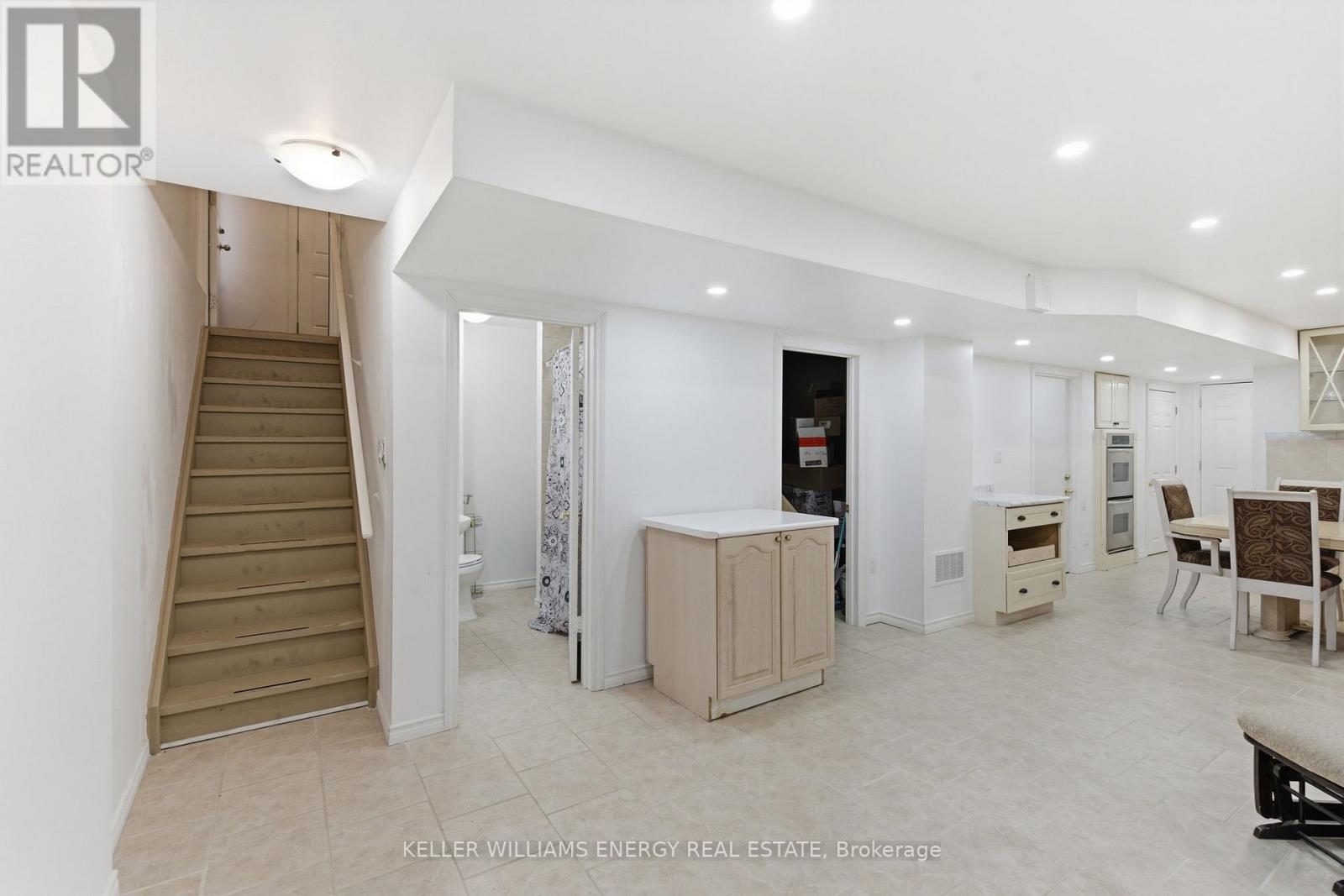 119 Stewart Crescent, Bradford West Gwillimbury (Bradford), Ontario  L3Z 0T3 - Photo 39 - N13063278