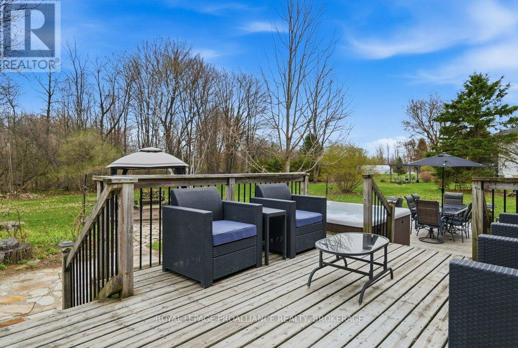 527 Bush Road, Rideau Lakes, Ontario  K0G 1E0 - Photo 32 - X13063288