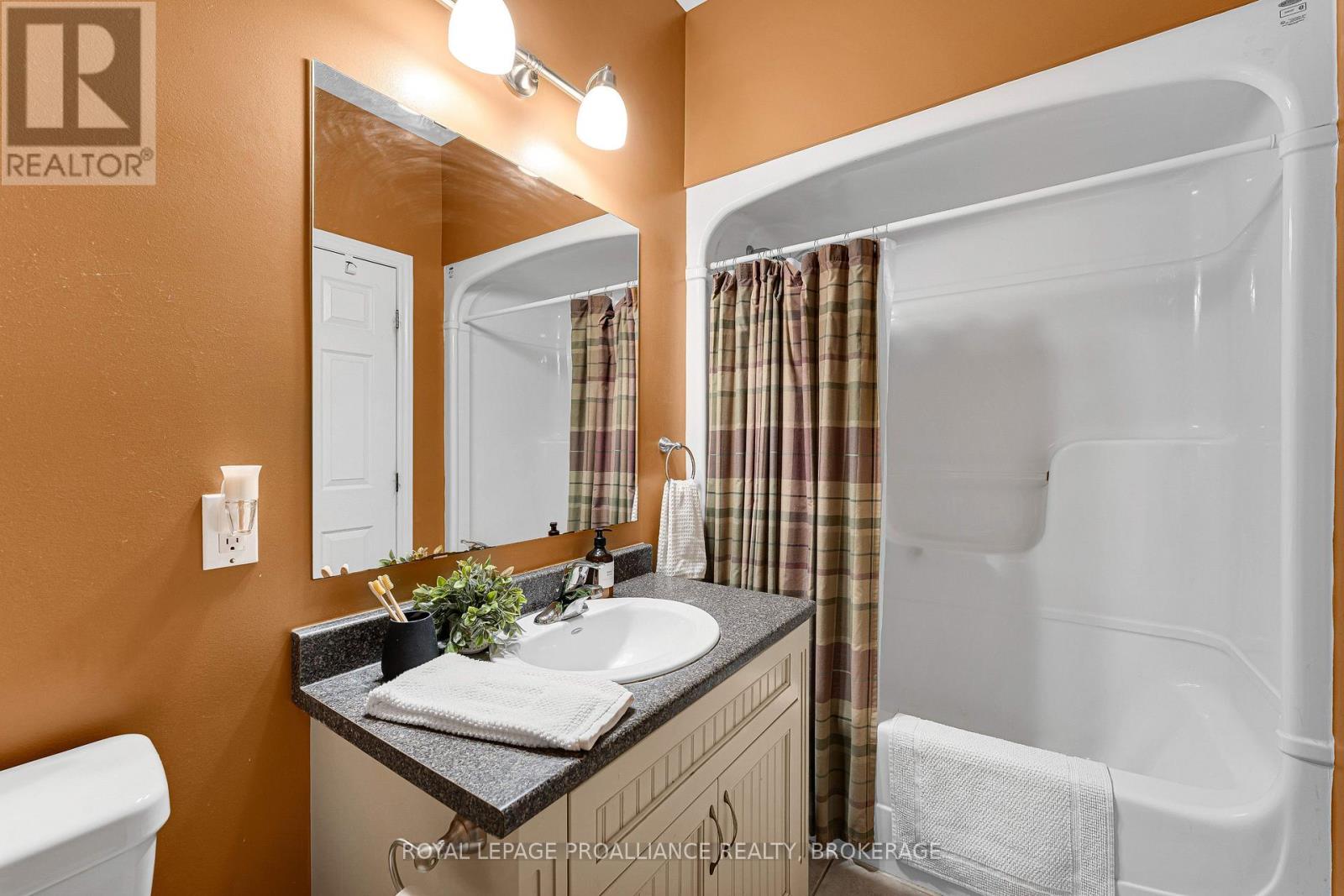 61 Conner Drive, Gananoque, Ontario  K7G 2V4 - Photo 33 - X13063302
