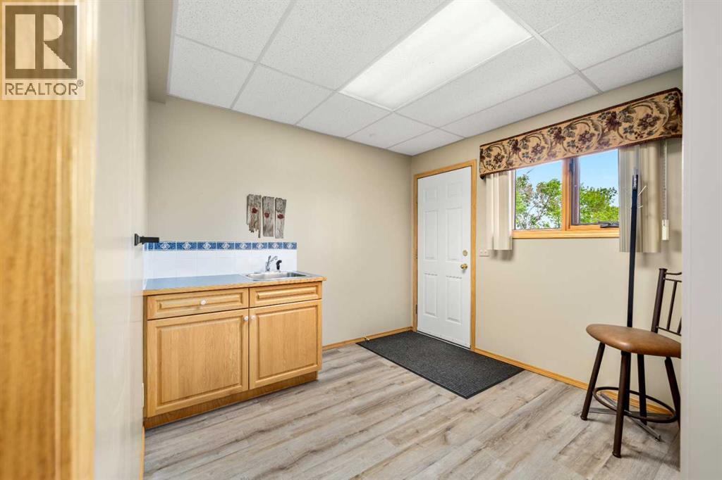 270168 Range Road 283, Rural Rocky View County, Alberta  T4A 2S9 - Photo 22 - A2271293