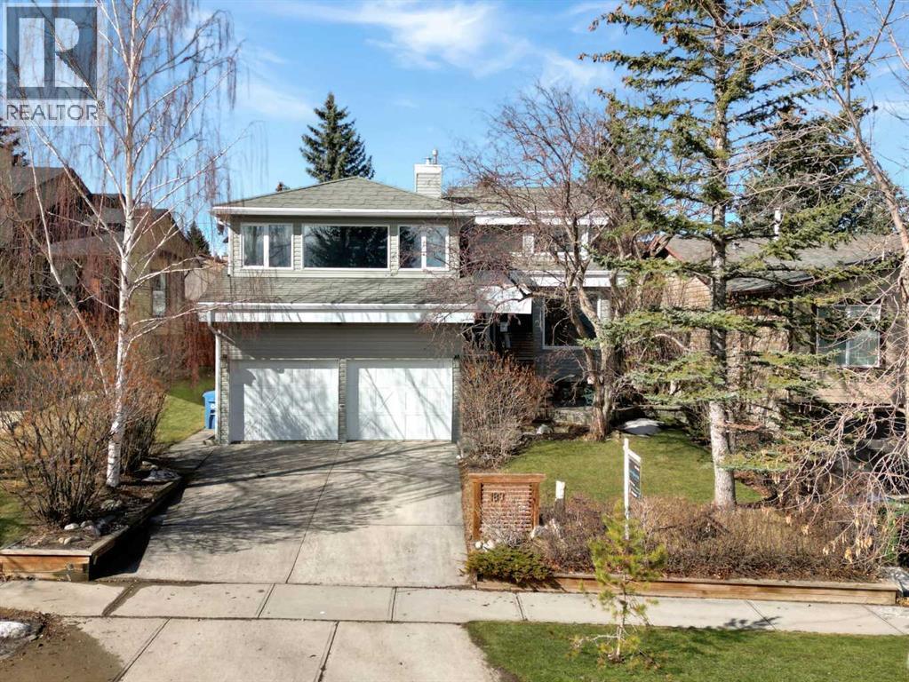 188 Bernard Drive NW, Calgary, Alberta