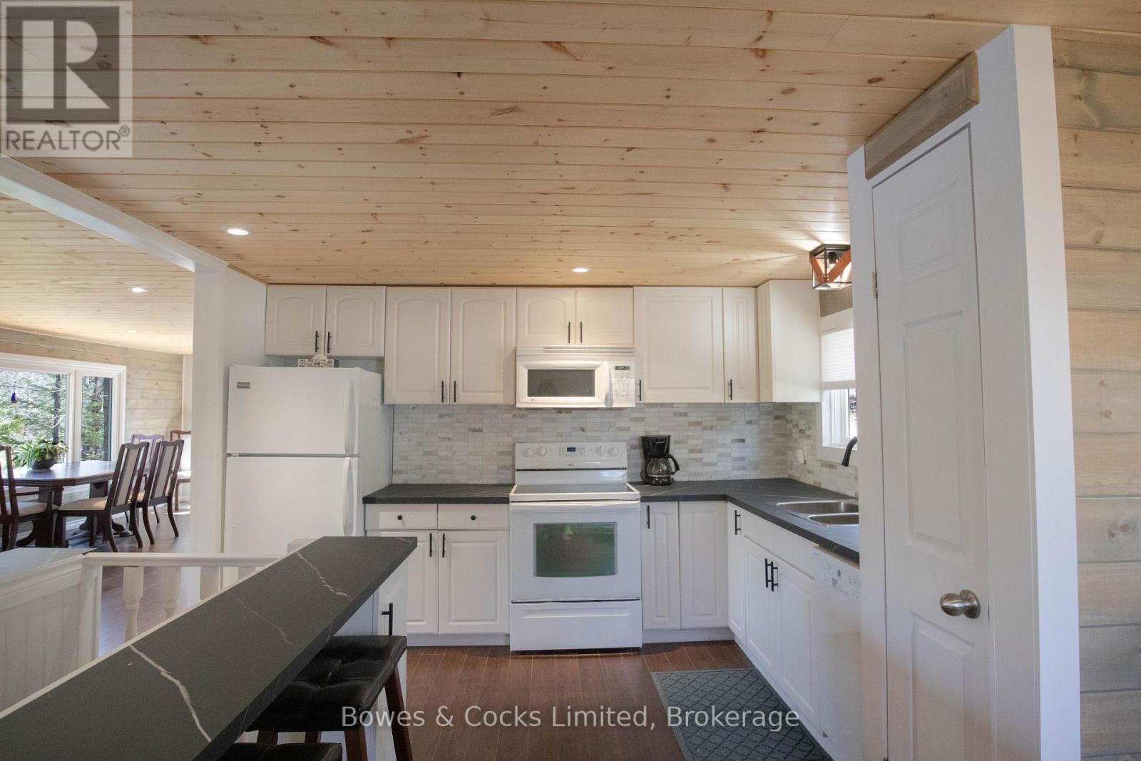 1063 Esson Creek Lane, Highlands East, Ontario  K0L 2Y0 - Photo 7 - X13063284